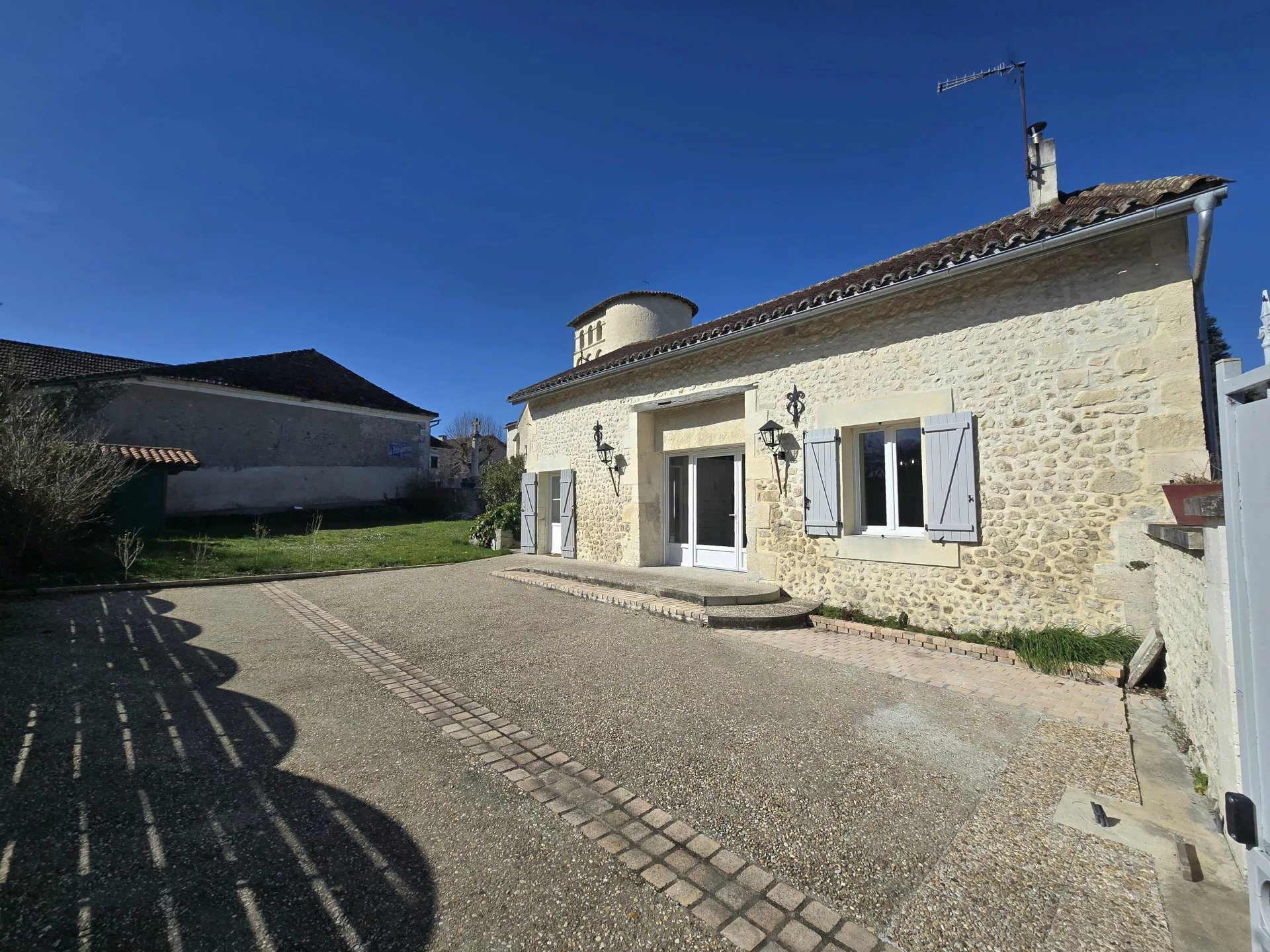 Impeccable et charmante maison de bourg
