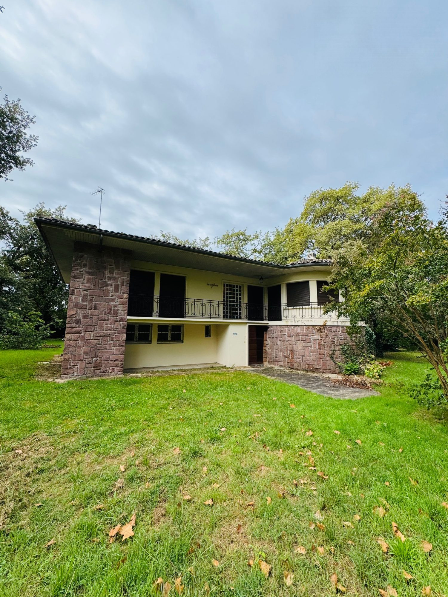 Maison à vendre à Mont-de-Marsan, 250 m²