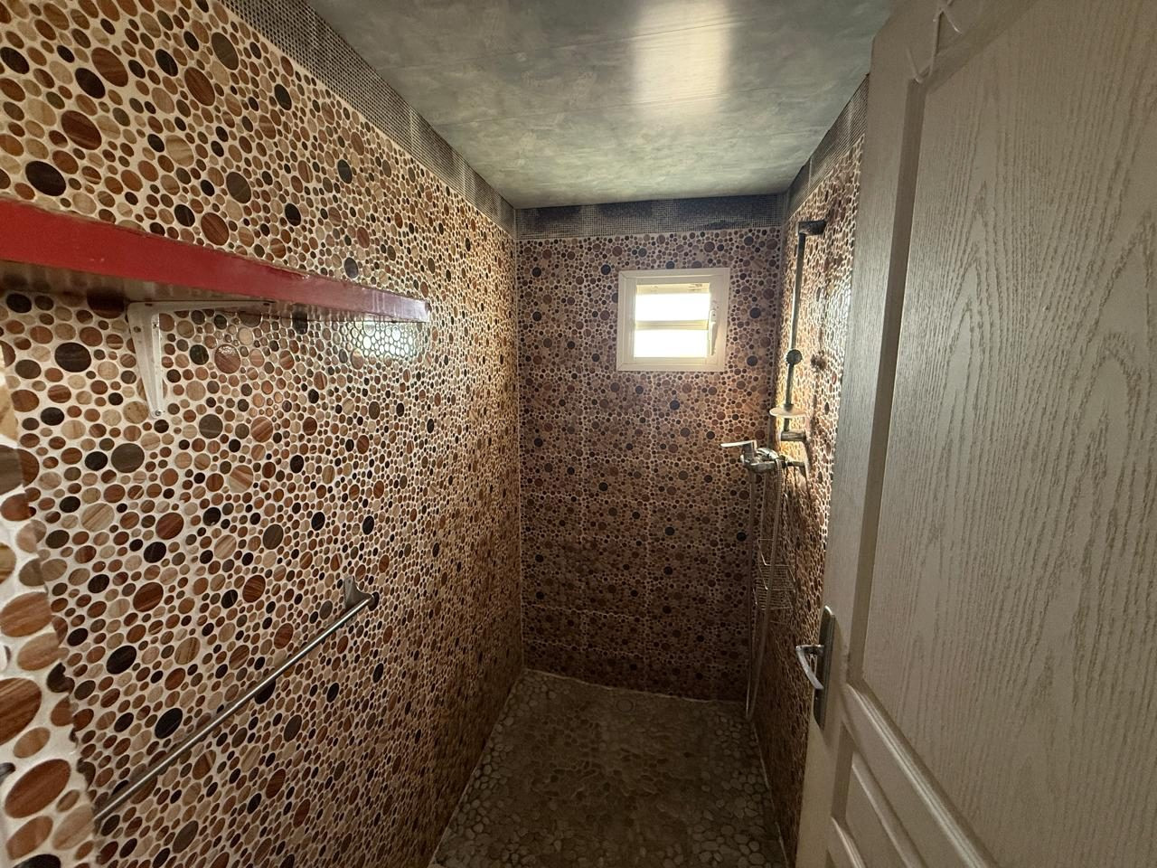 Maison à vendre à Sainte-Marie, 170 m²