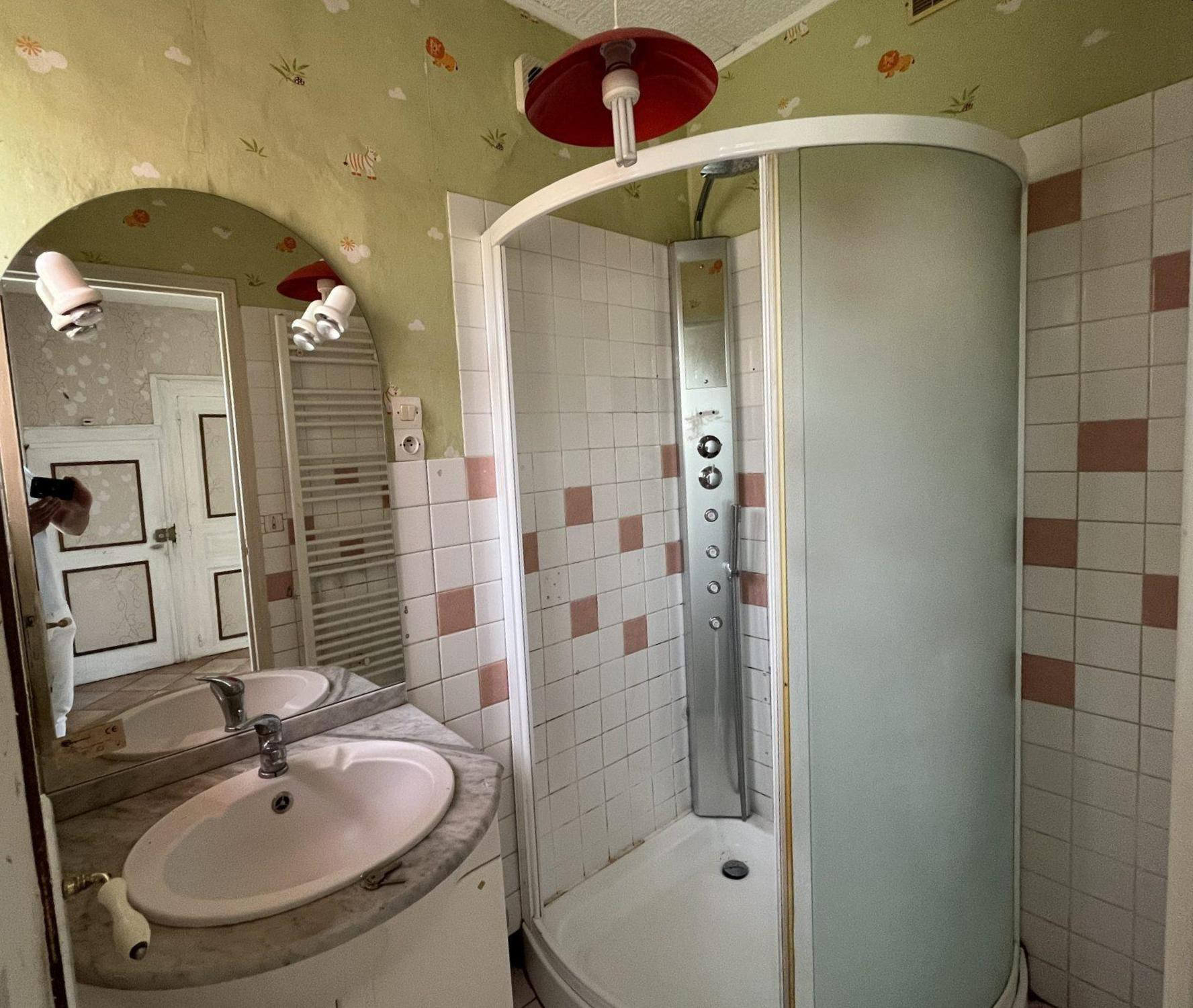 Maison à vendre à Arçonnay, 101 m²