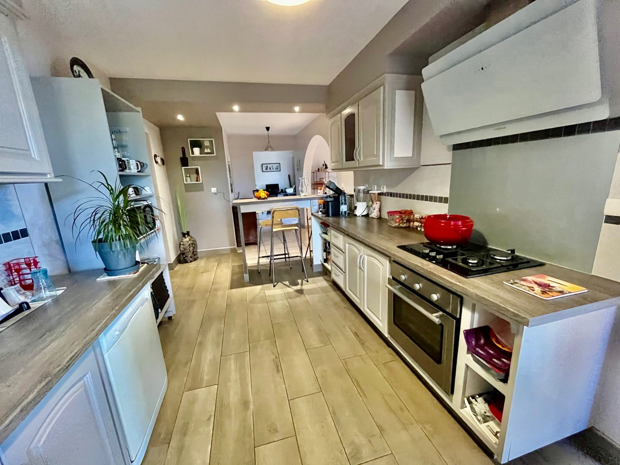 Maison à vendre à Les Avirons, 180 m²