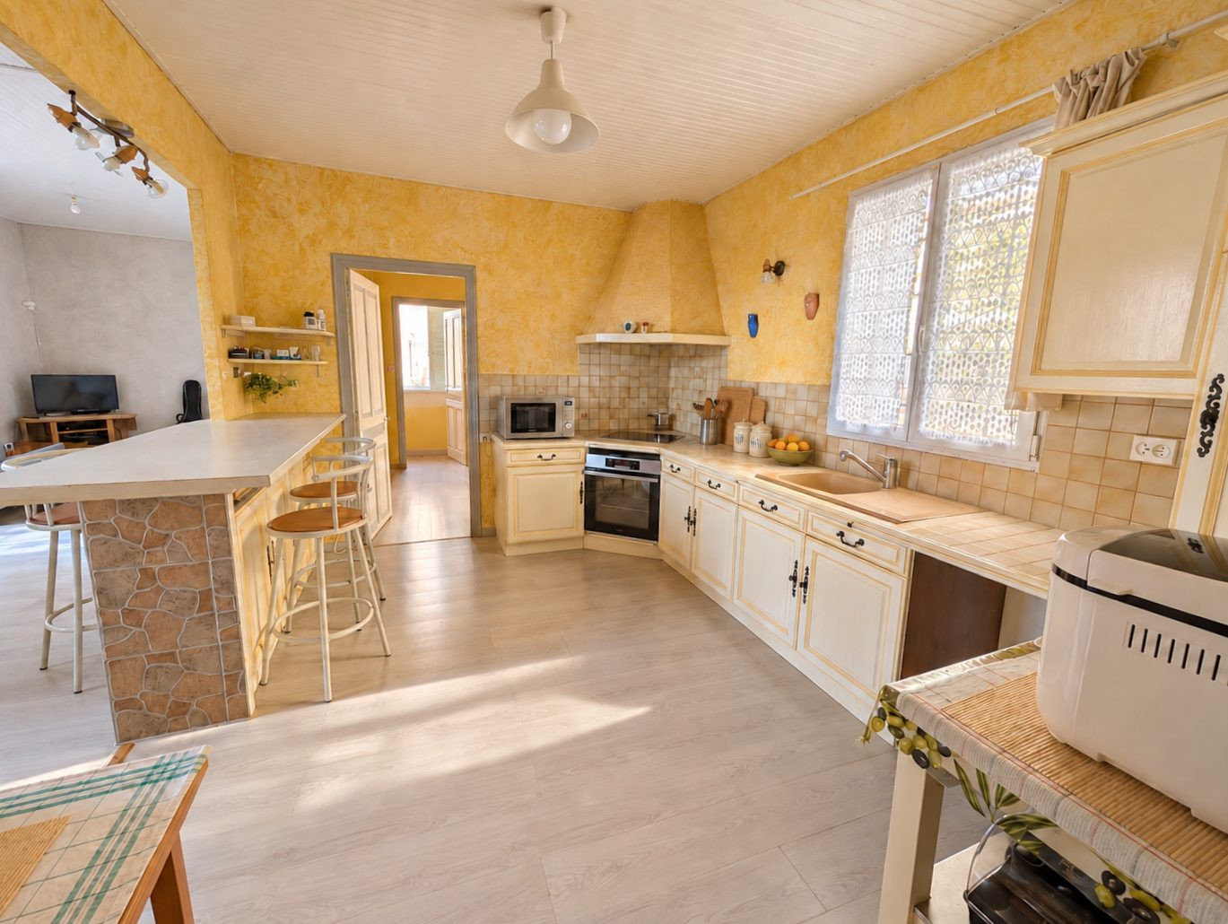Mitoyenne 1 côté à vendre à Béziers, 120 m²