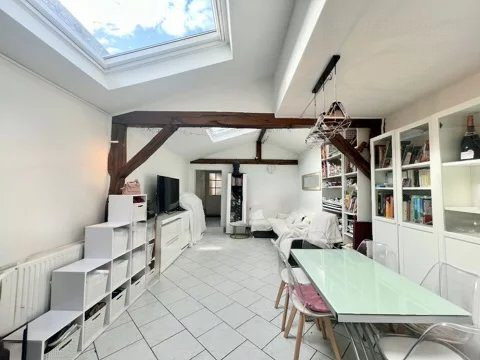 Maison - 83 m² - 6 pièces - Jardin - Cave