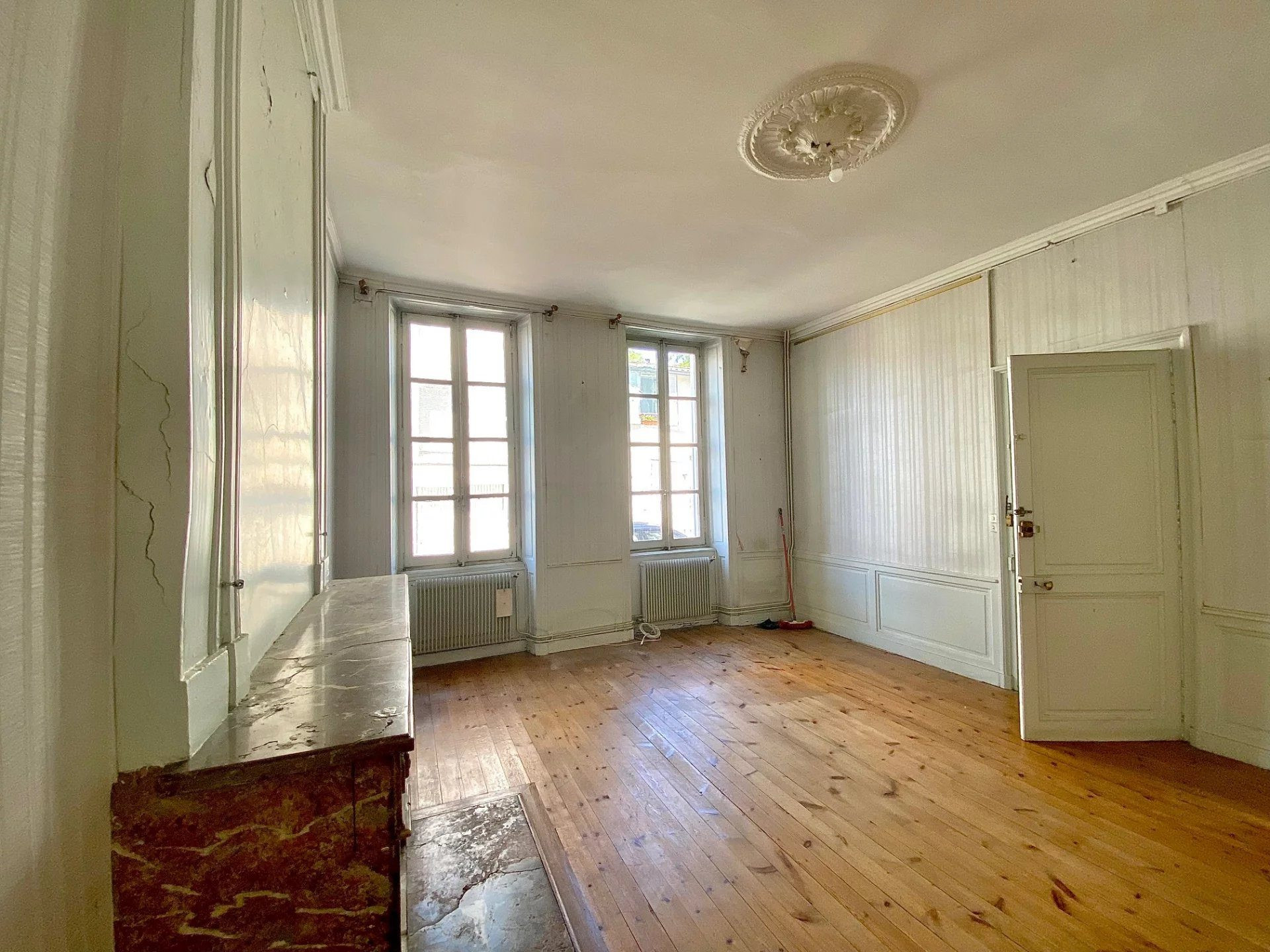 Maison à vendre à La Rochelle, 211 m²