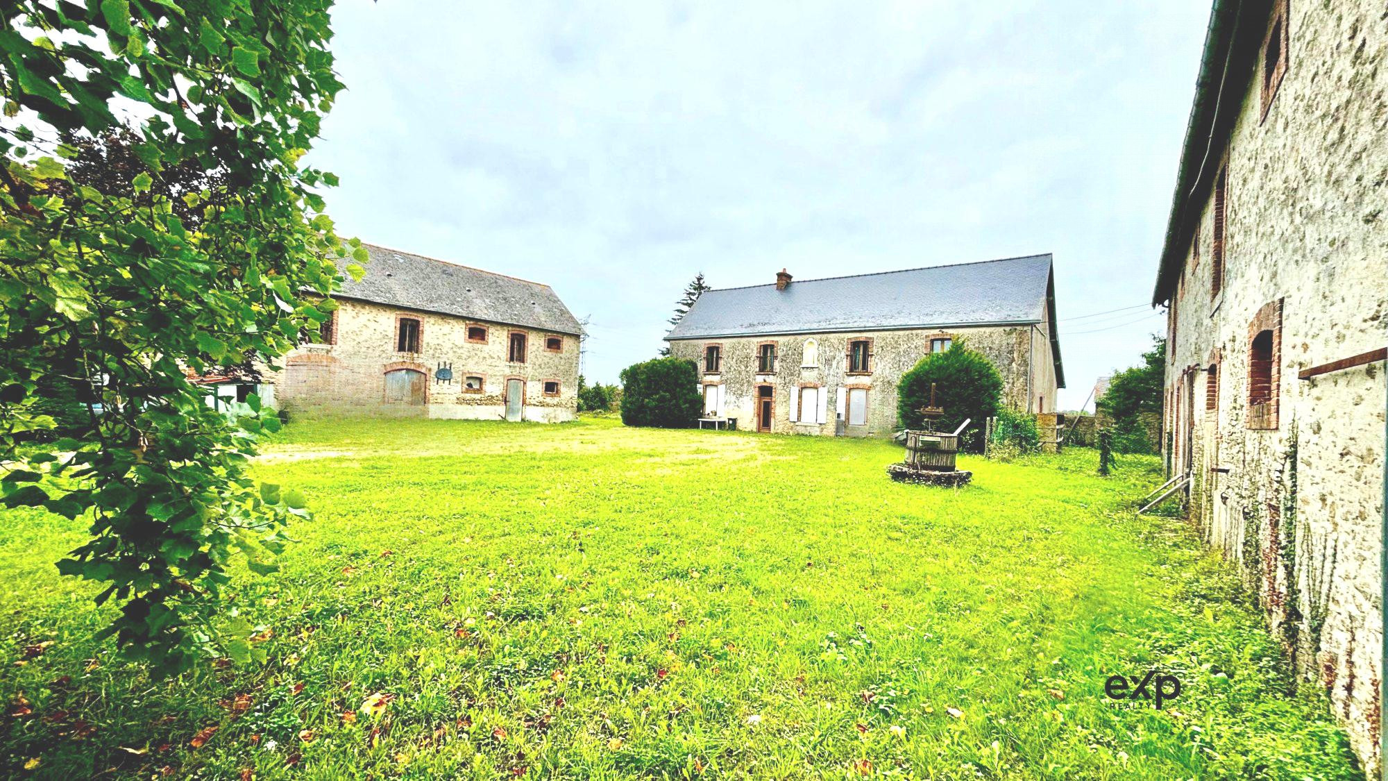 Maison 7 pièces 204 m2 avec grandes dépendances.