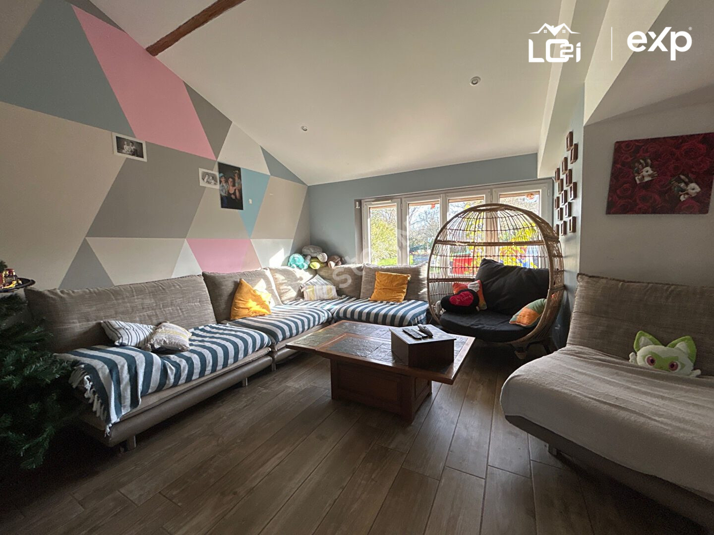 House for sale in Saint-Germain-du-Plain, 194 m²