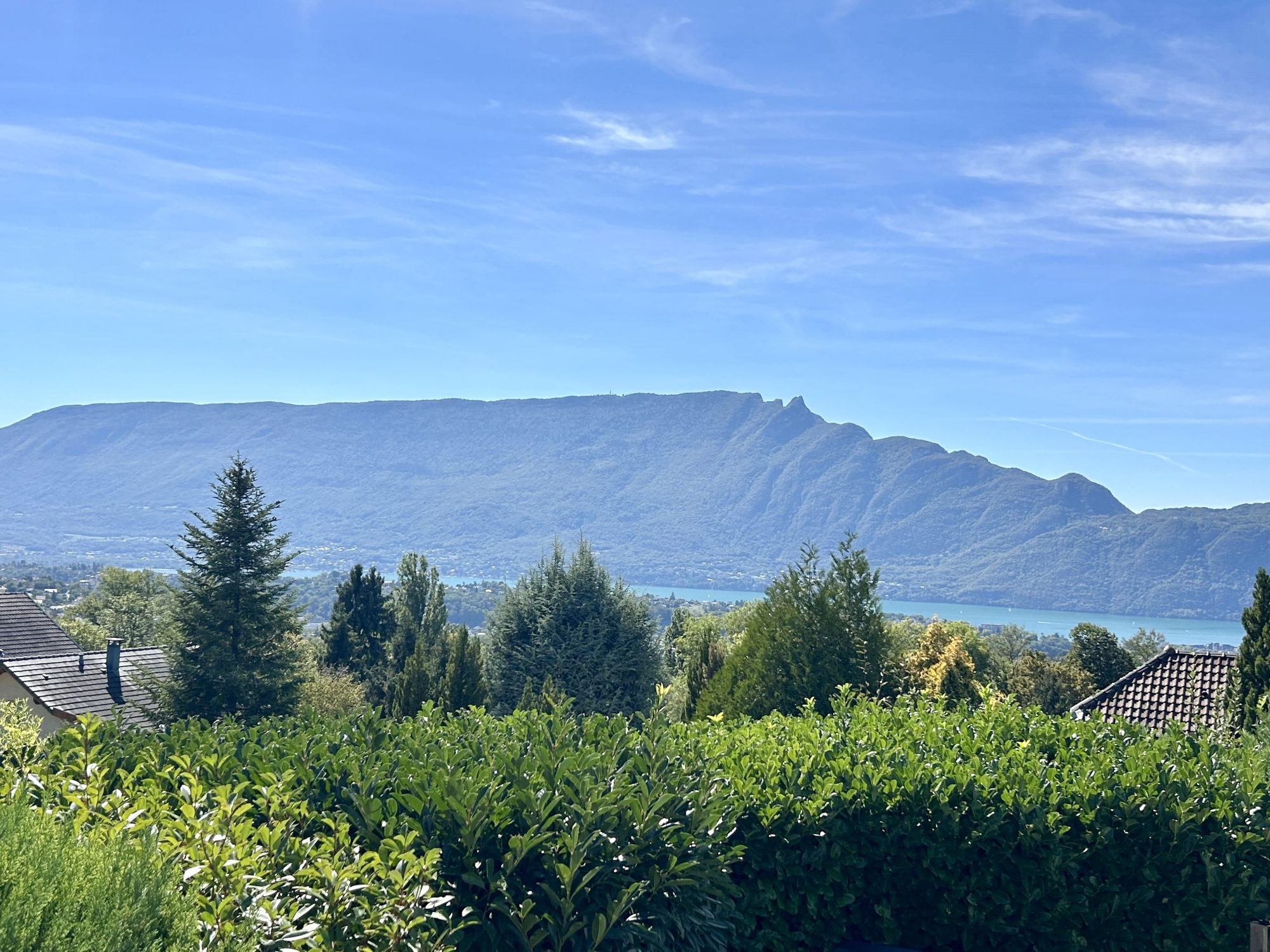 Maison à vendre à Pugny-Chatenod, 180 m²