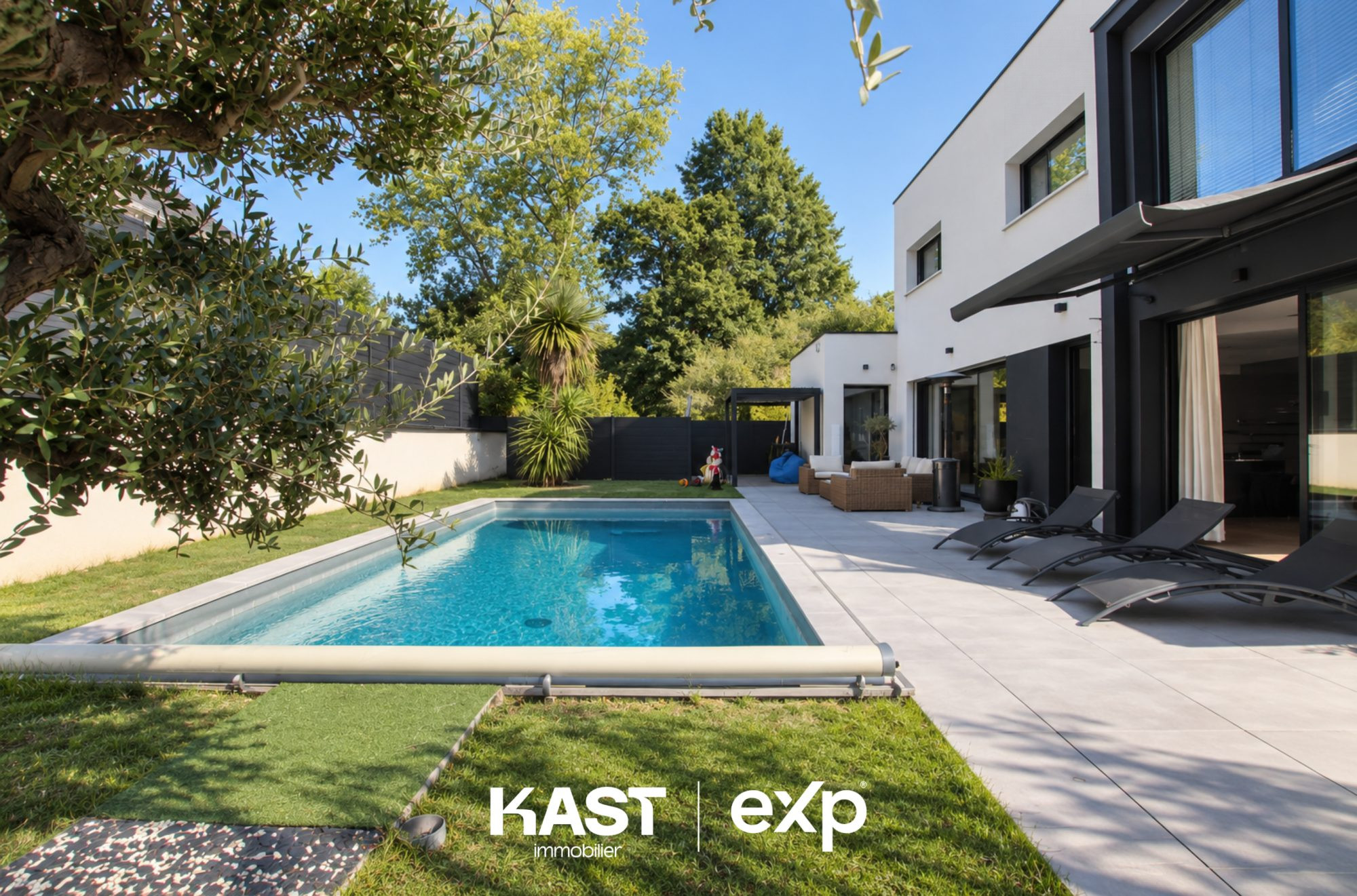 Maison à vendre à Domloup, 237 m²