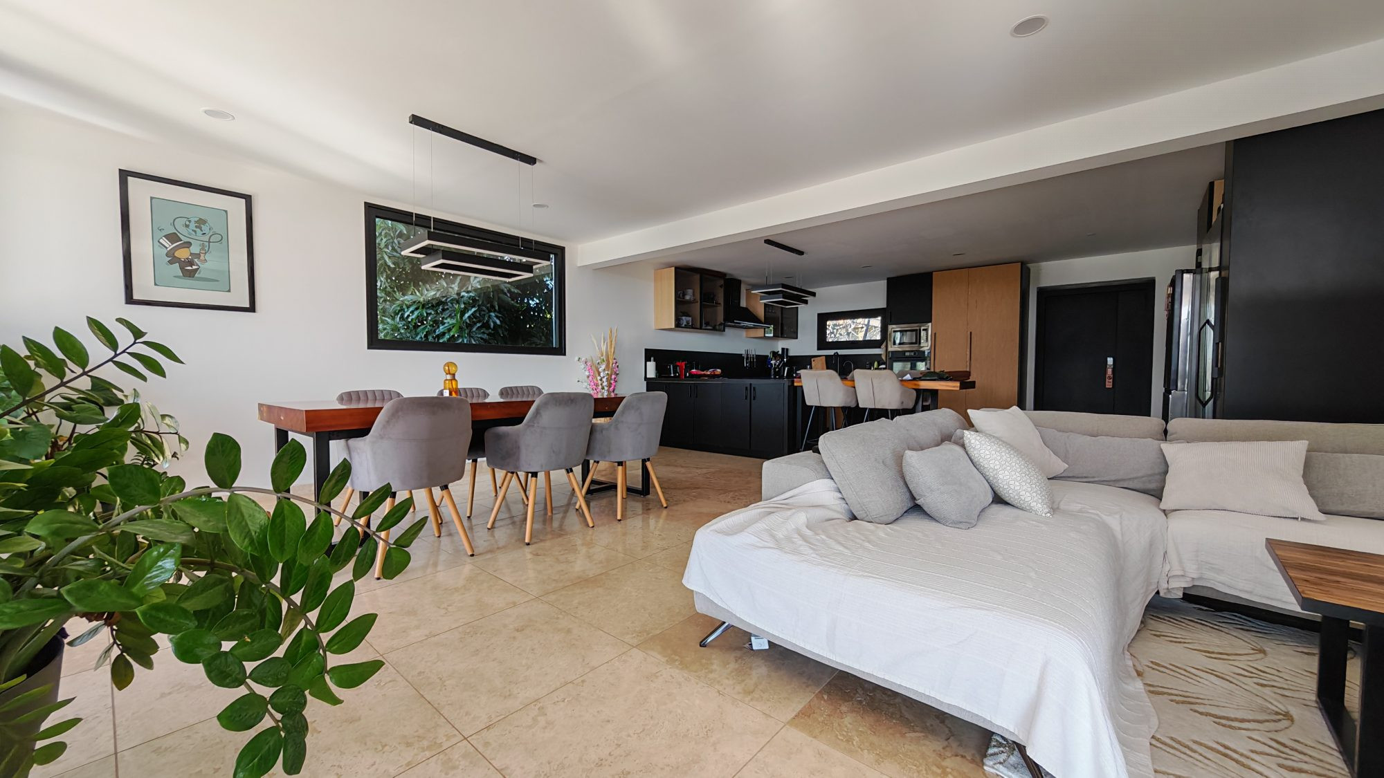 House for sale in Saint-Pierre, 180 m²