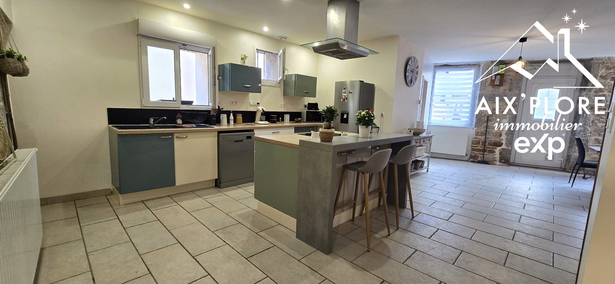 Maison à vendre à Saint-Jean-le-Vieux, 112 m²
