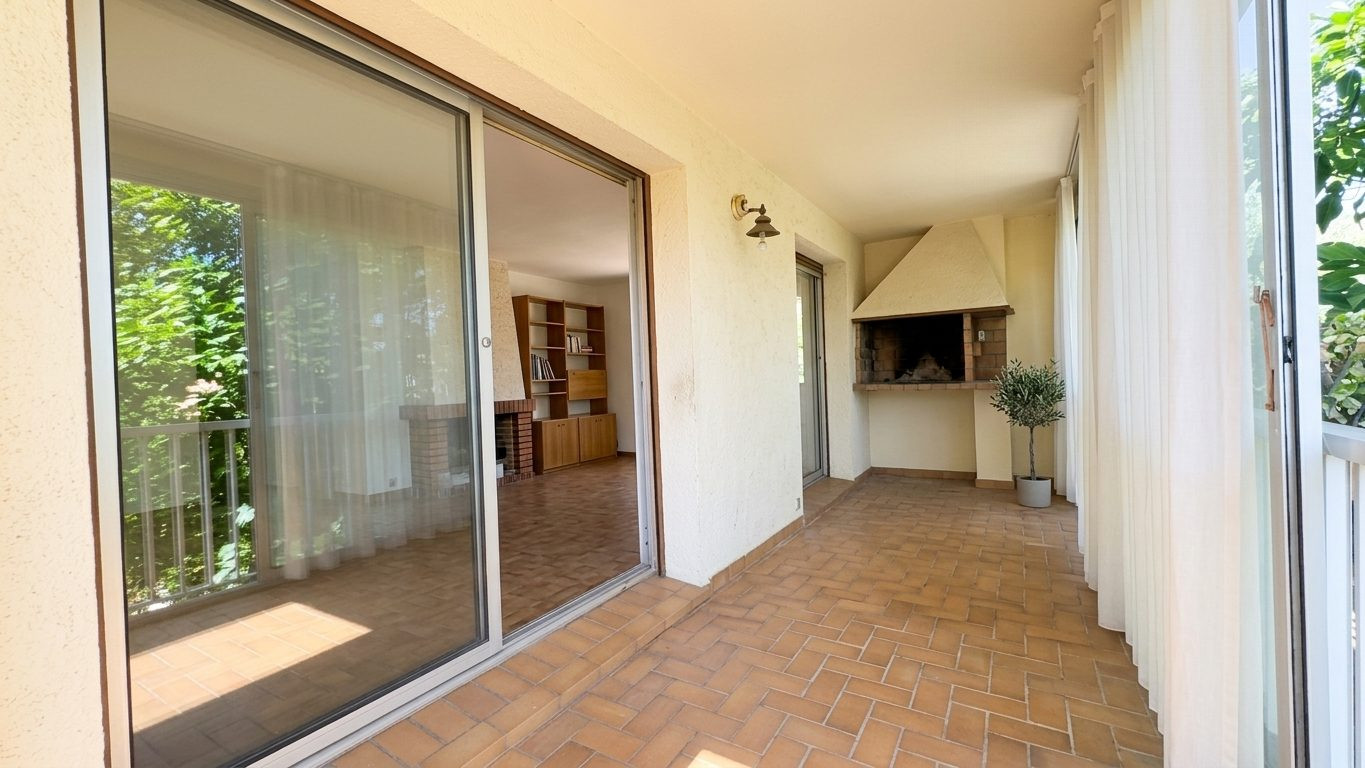 Maison for sale in Béziers, 165 m²