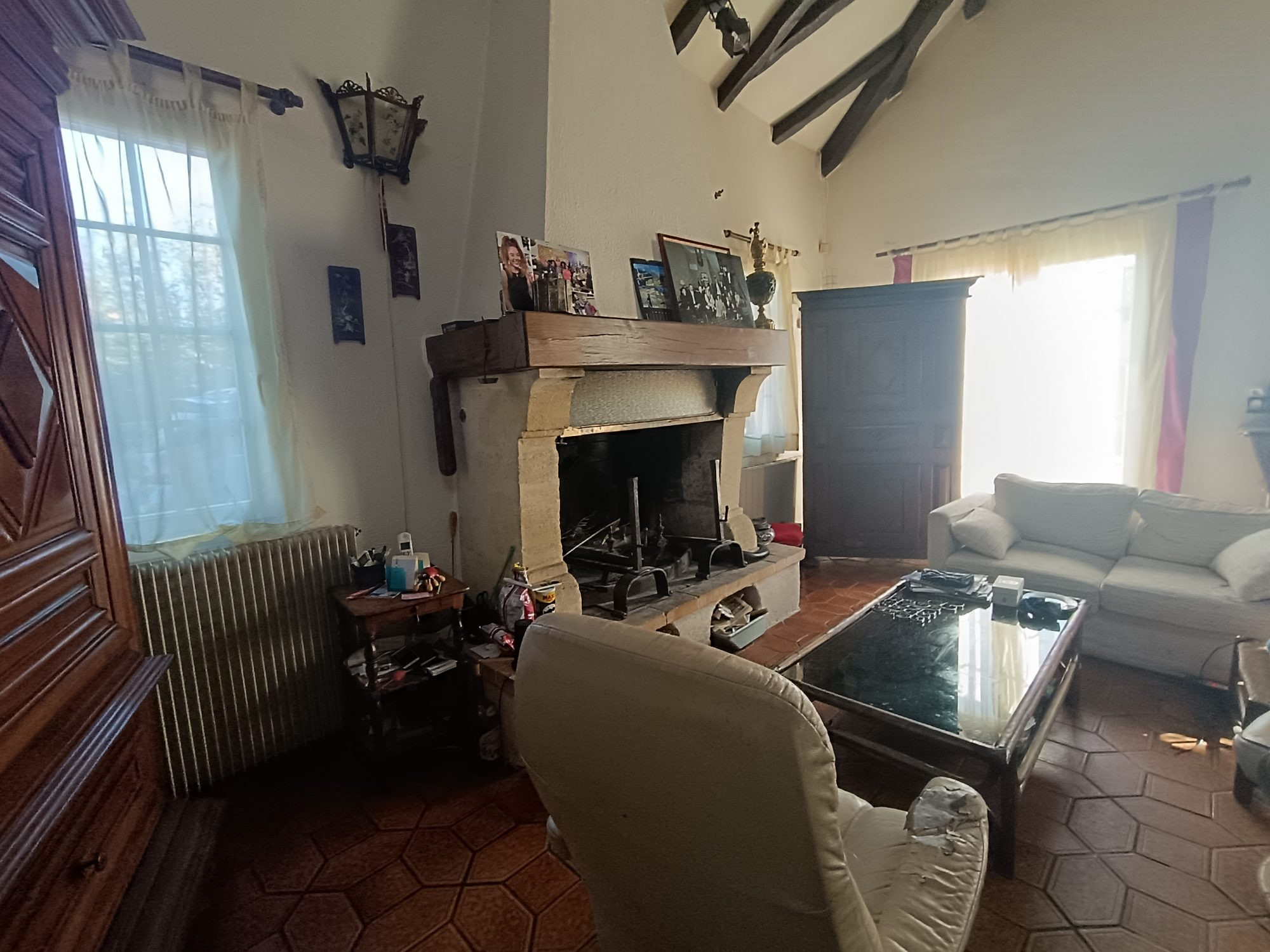 House for sale in Coutras, 361 m²