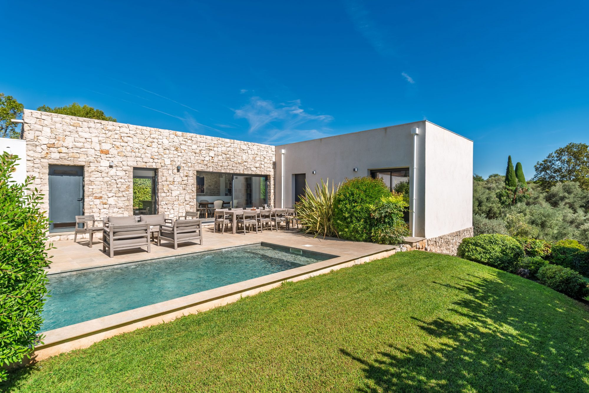 Maison à vendre à Valbonne, 190 m²