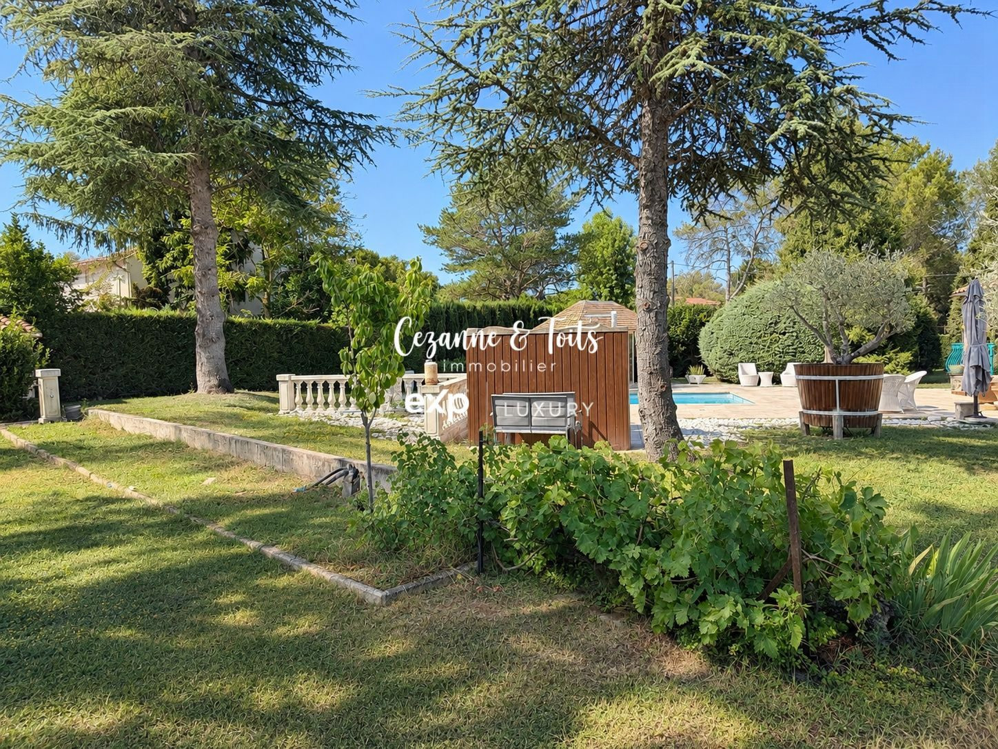 Maison for sale in Cabriès, 200 m²