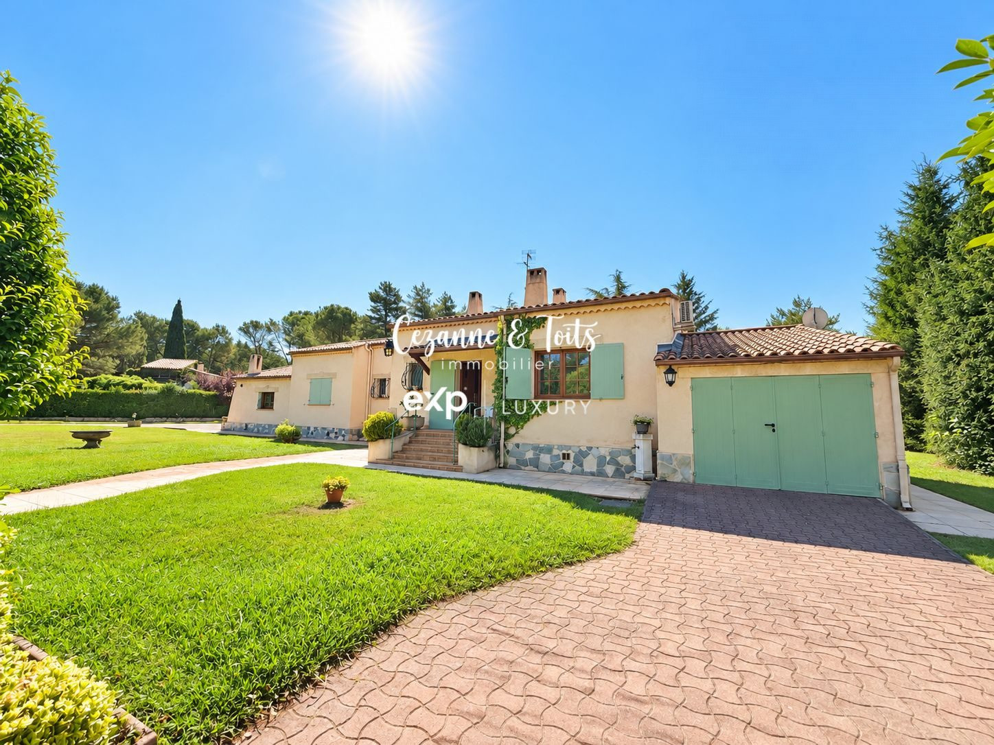 Maison for sale in Cabriès, 200 m²