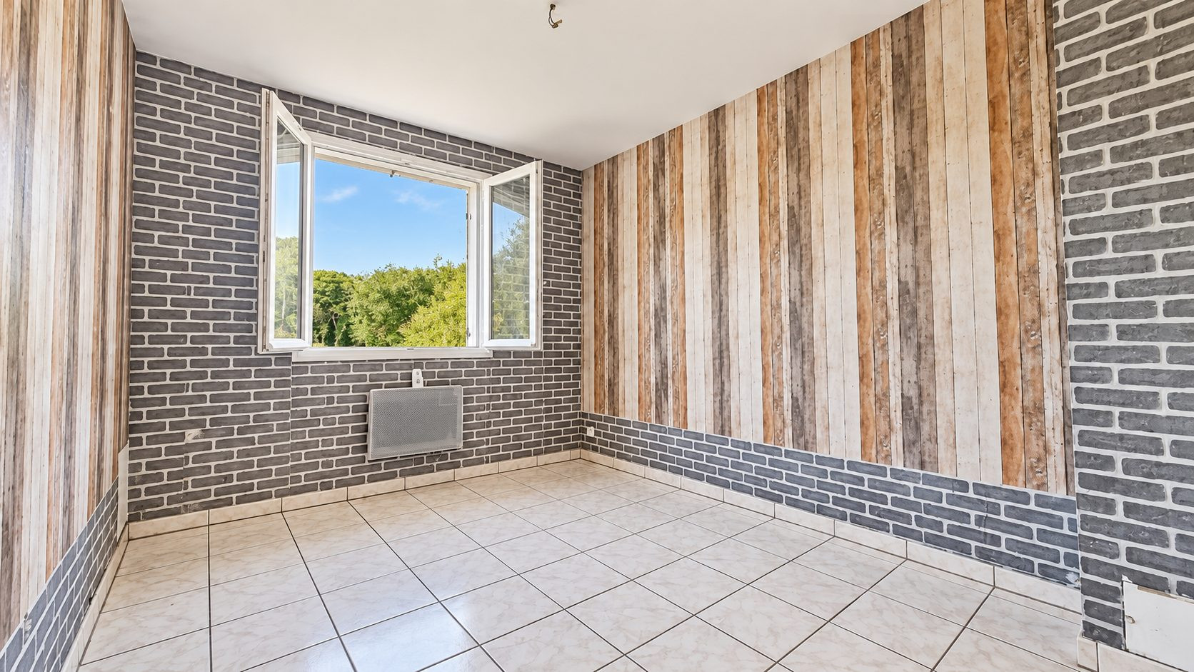 House for sale in Pierre-de-Bresse, 90 m²