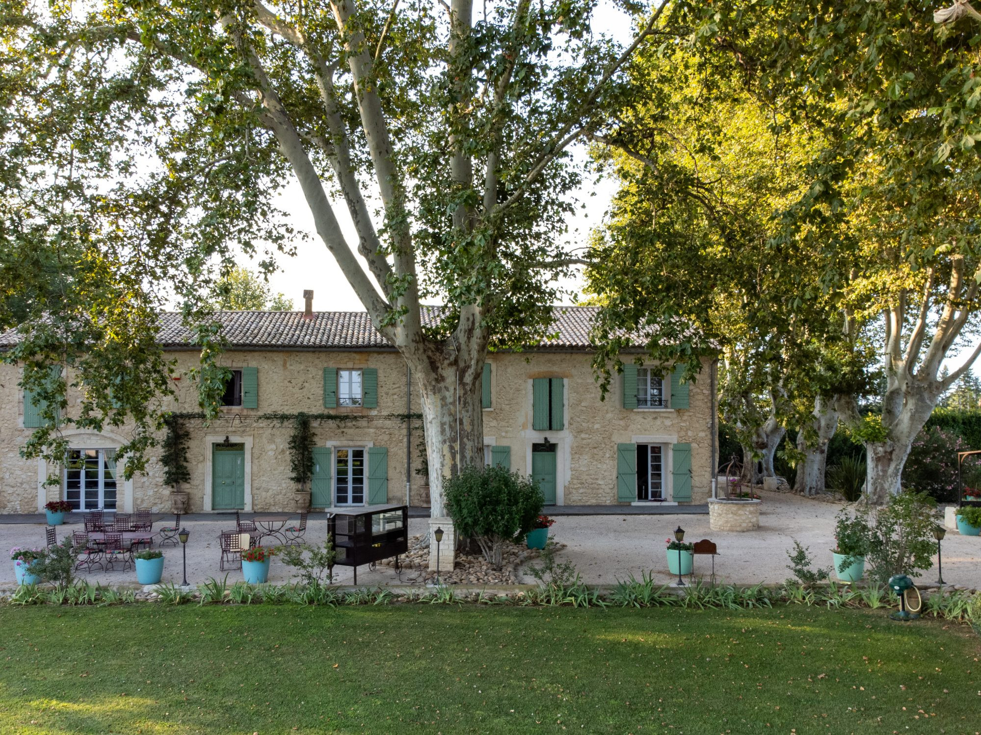 House for sale in Saint-Andiol, 500 m²