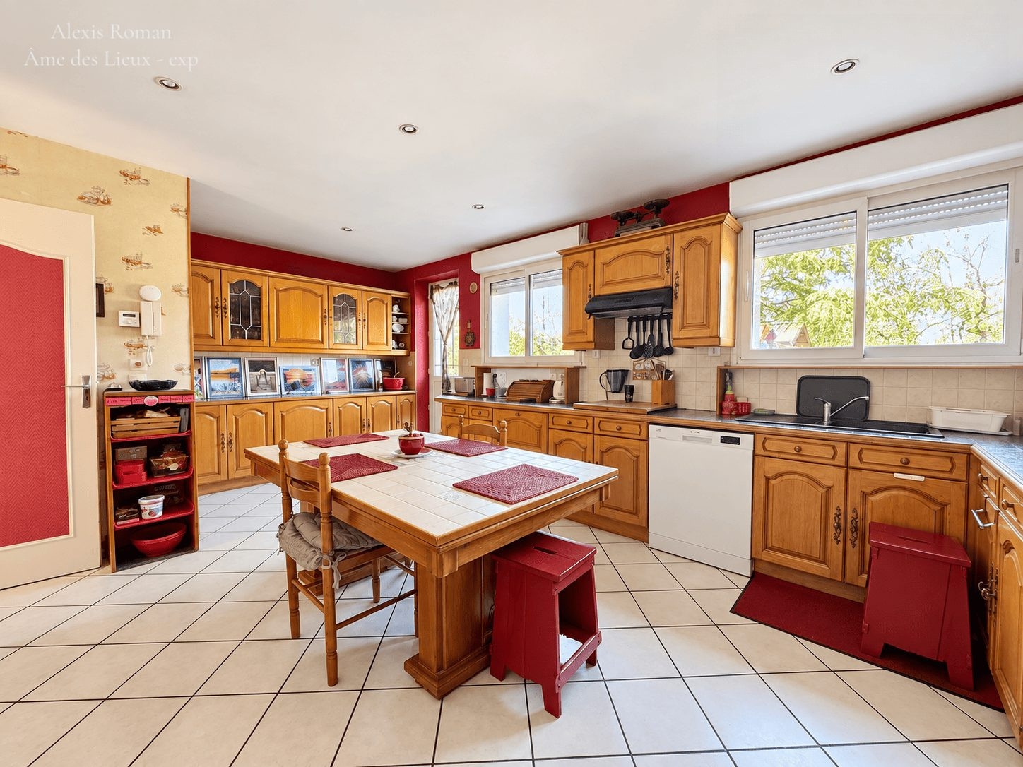 Maison à vendre à Ménesplet, 187 m²
