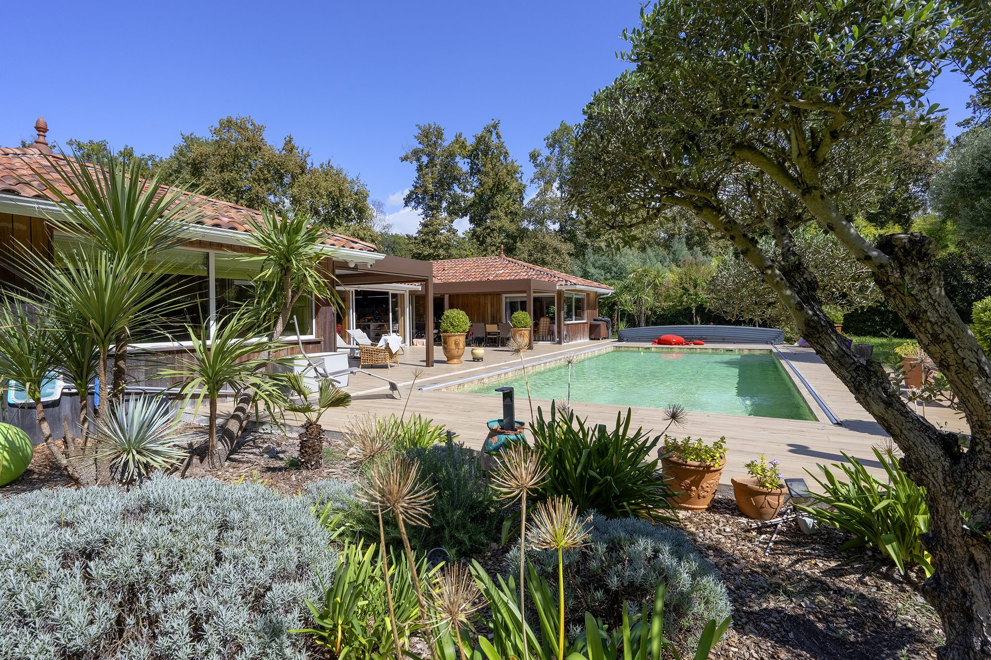 House for sale in Lacanau, 325 m²