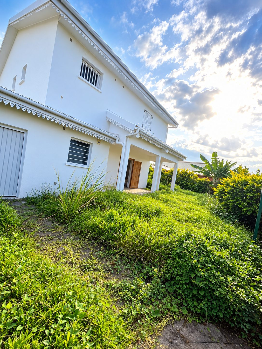 Maison for sale in Saint-André, 286 m²
