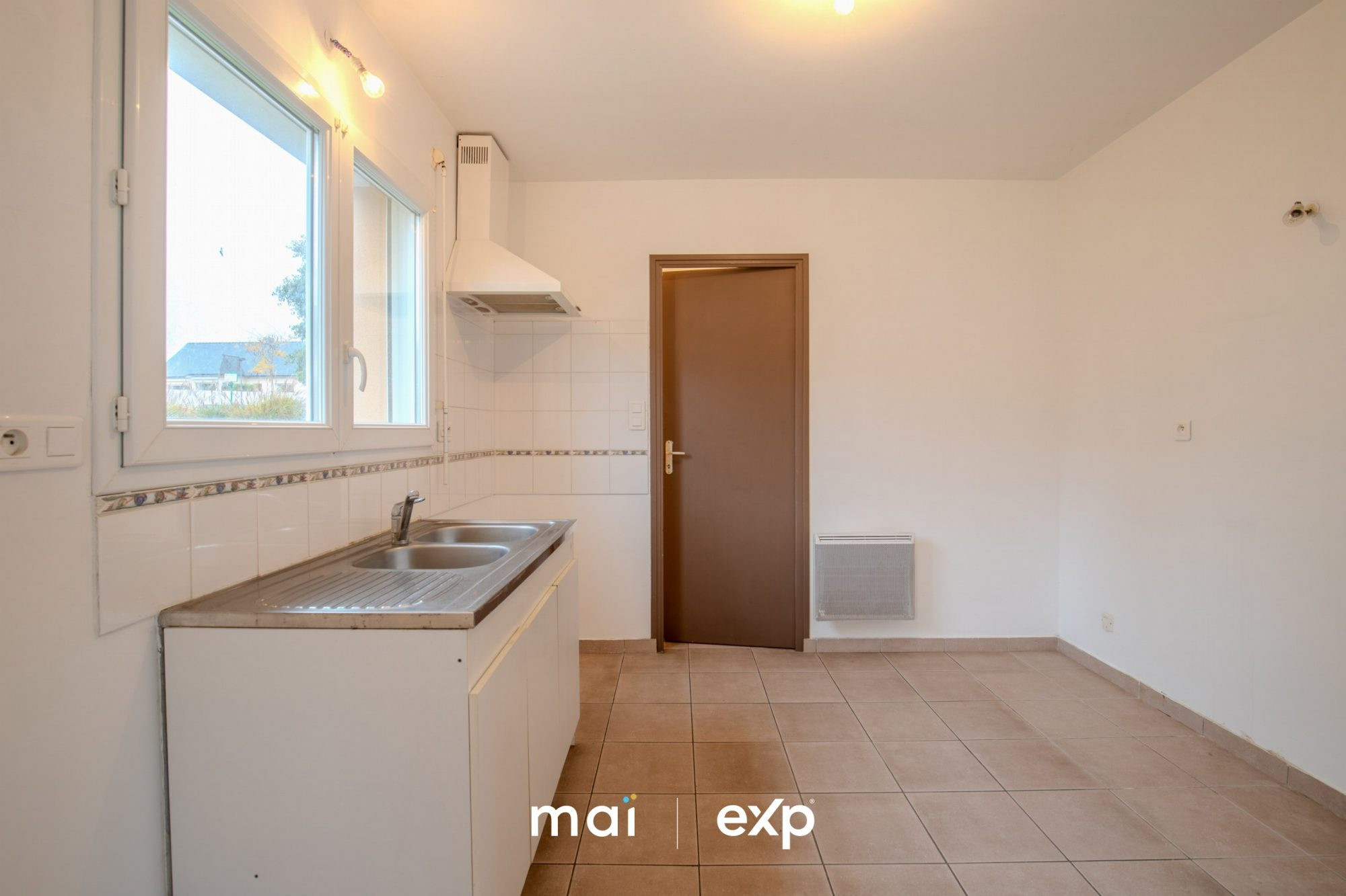 House for sale in Locoal-Mendon, 106 m²