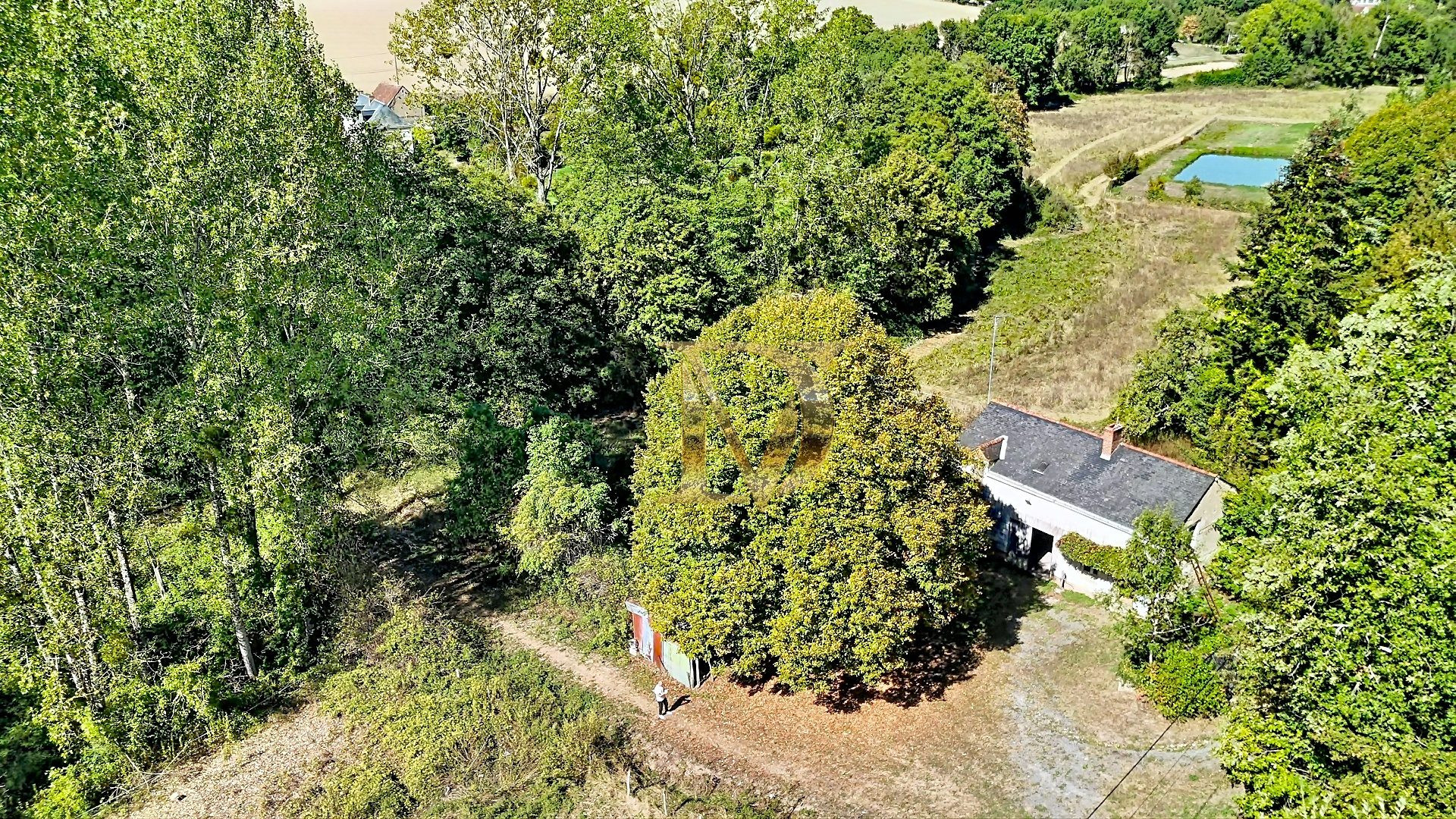 Maison à vendre à Épeigné-les-Bois, 31 m²
