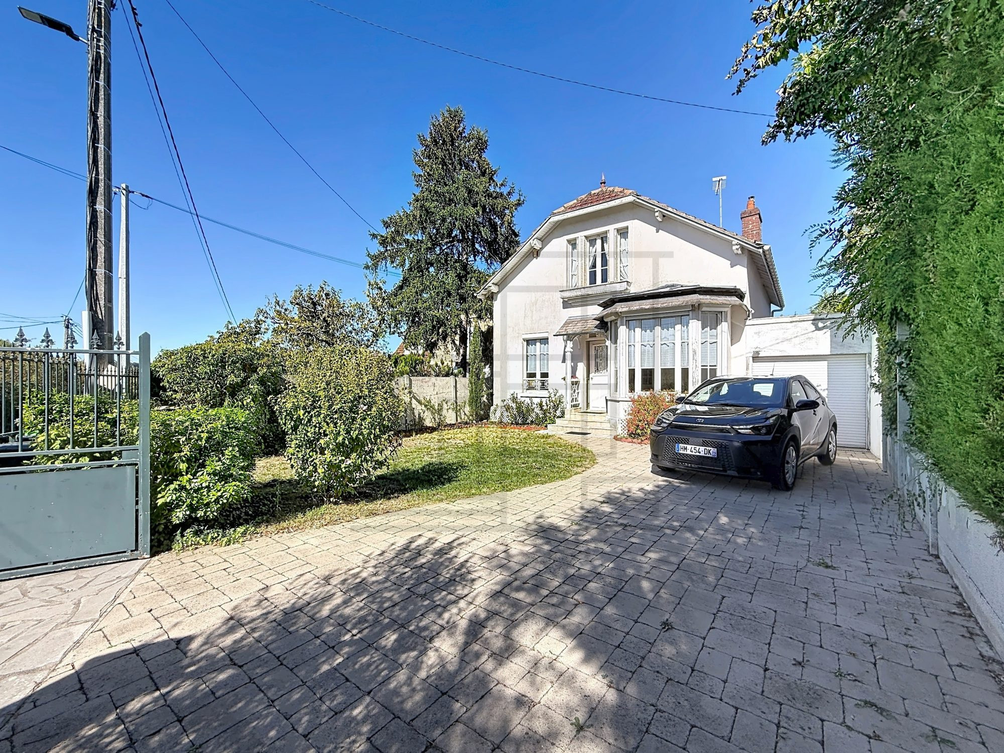 Maison à vendre à L'Isle-Adam, 150 m²