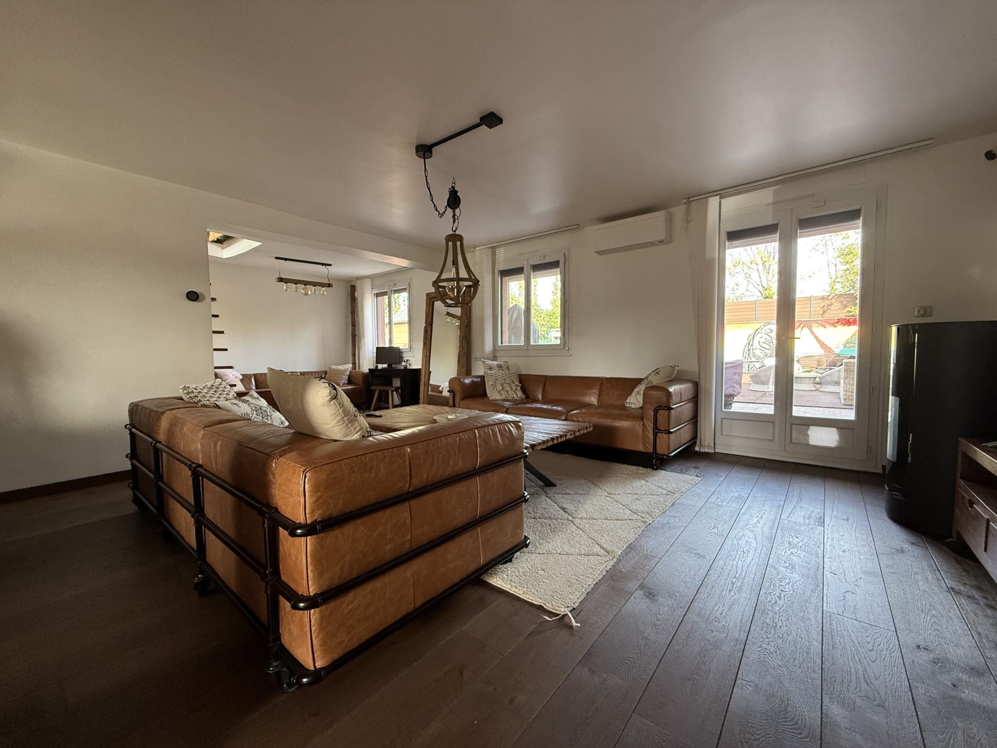 Maison à vendre à Savigny-le-Temple, 111 m²
