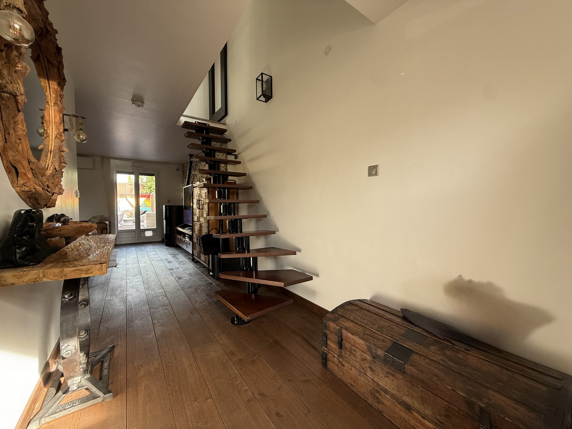 Maison à vendre à Savigny-le-Temple, 111 m²