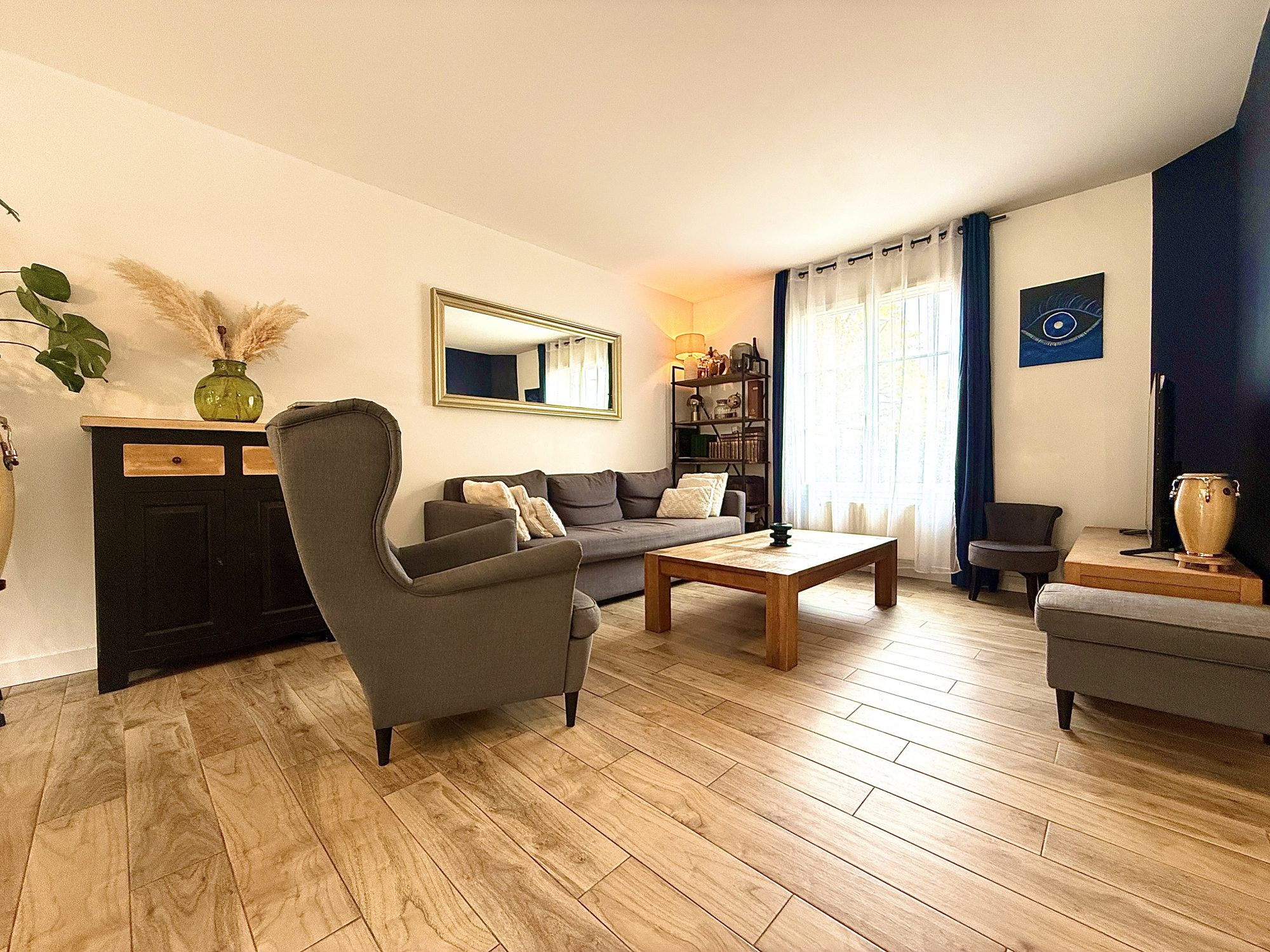 Maison à vendre à Savigny-le-Temple, 82 m²