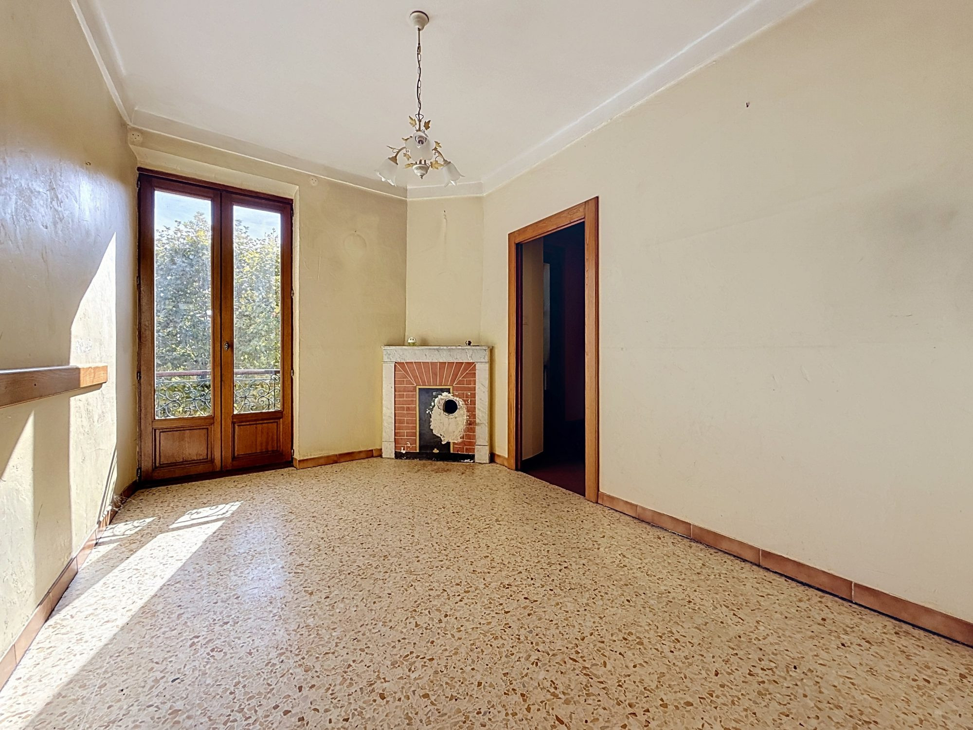 Maison à vendre à Bagnols-en-Forêt, 70 m²