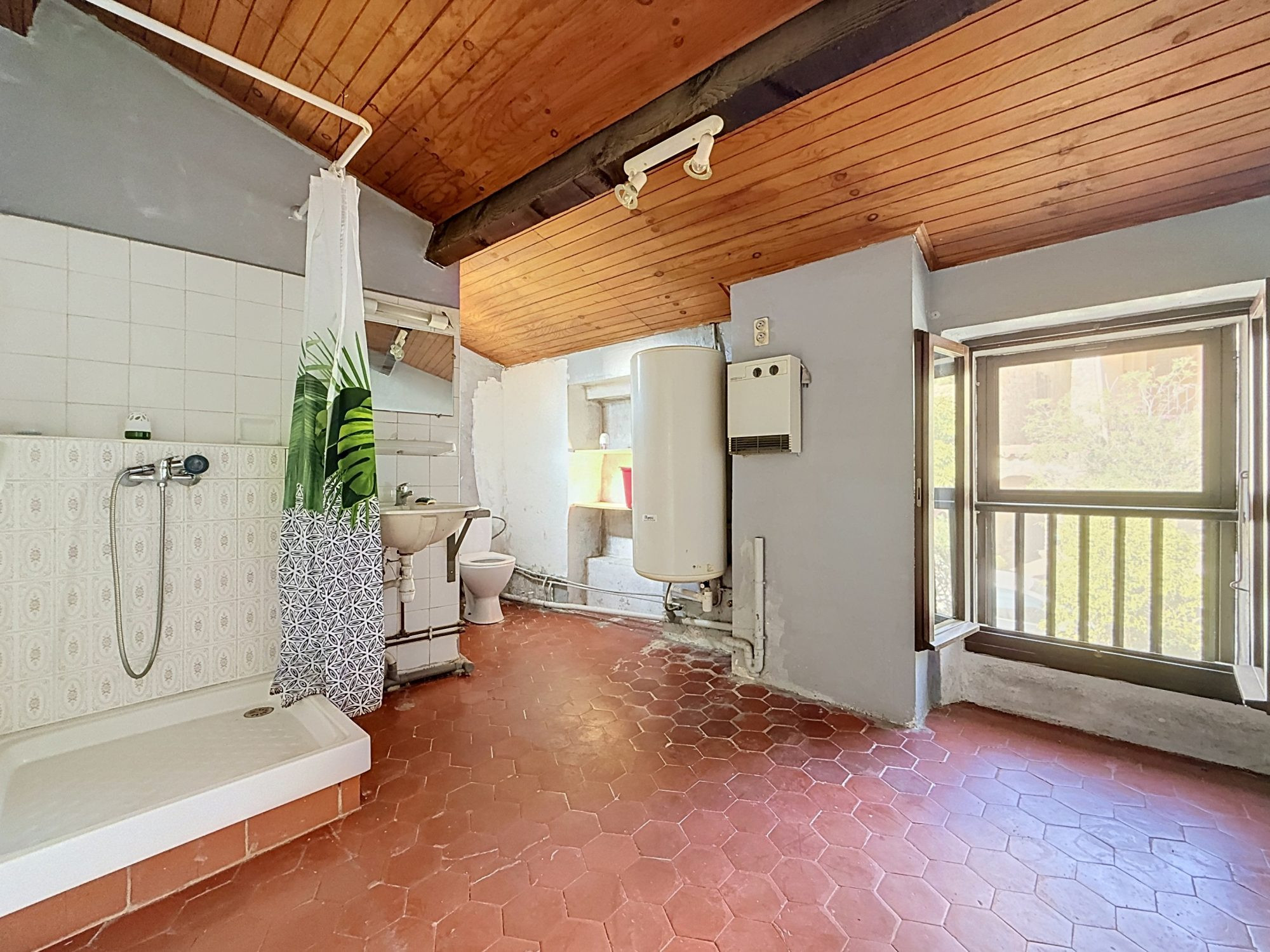 Maison à vendre à Bagnols-en-Forêt, 70 m²