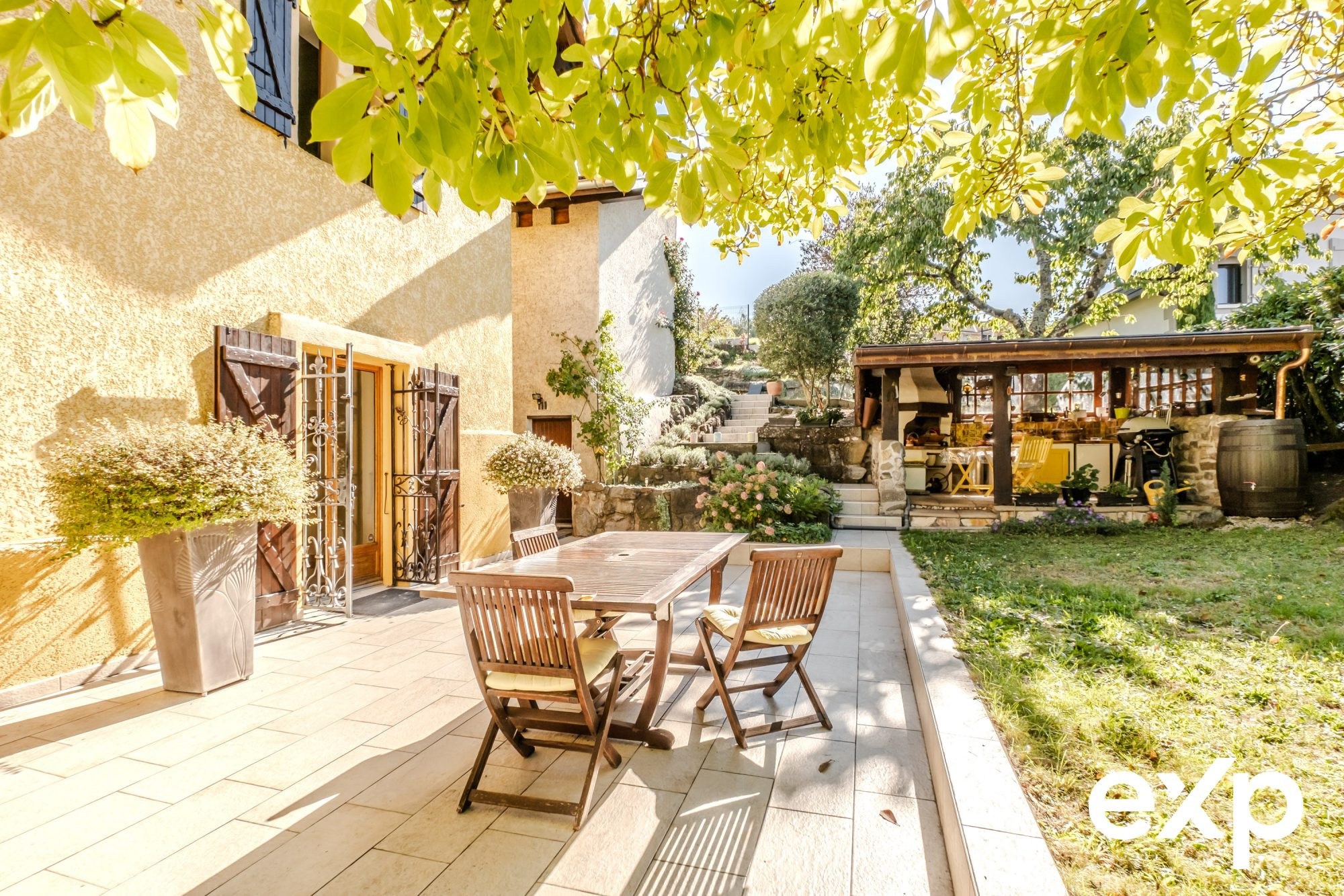 Maison de caractère entièrement rénovée – 193,77 m² – Bons-en-Chablais