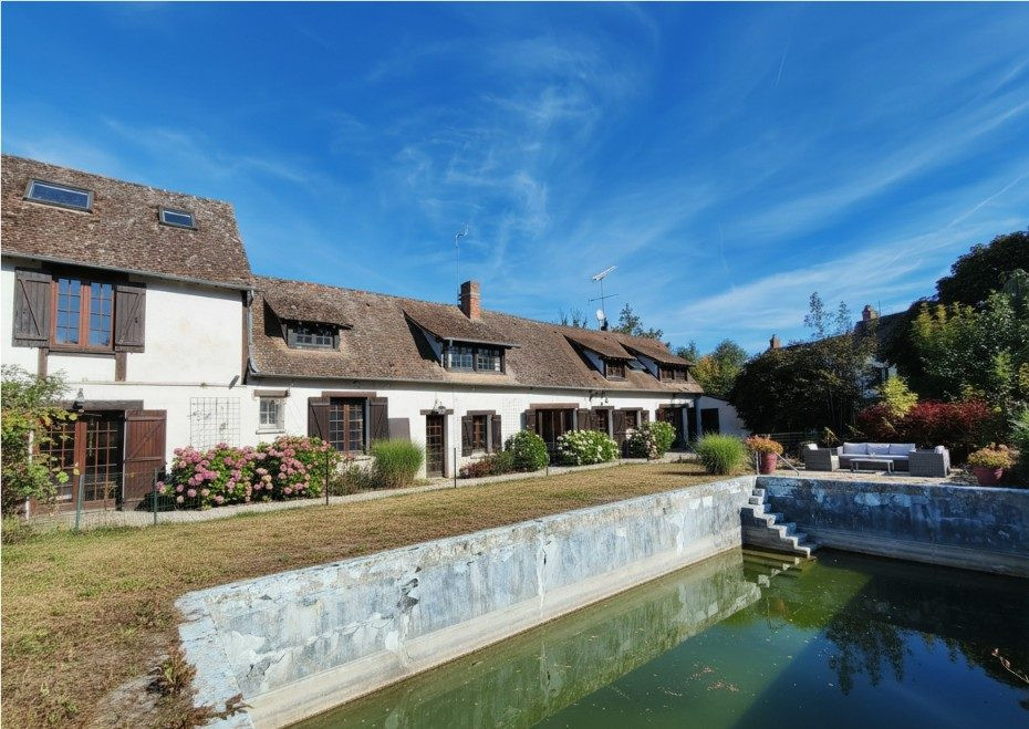 Longère de caractère 9 pièces 205m²