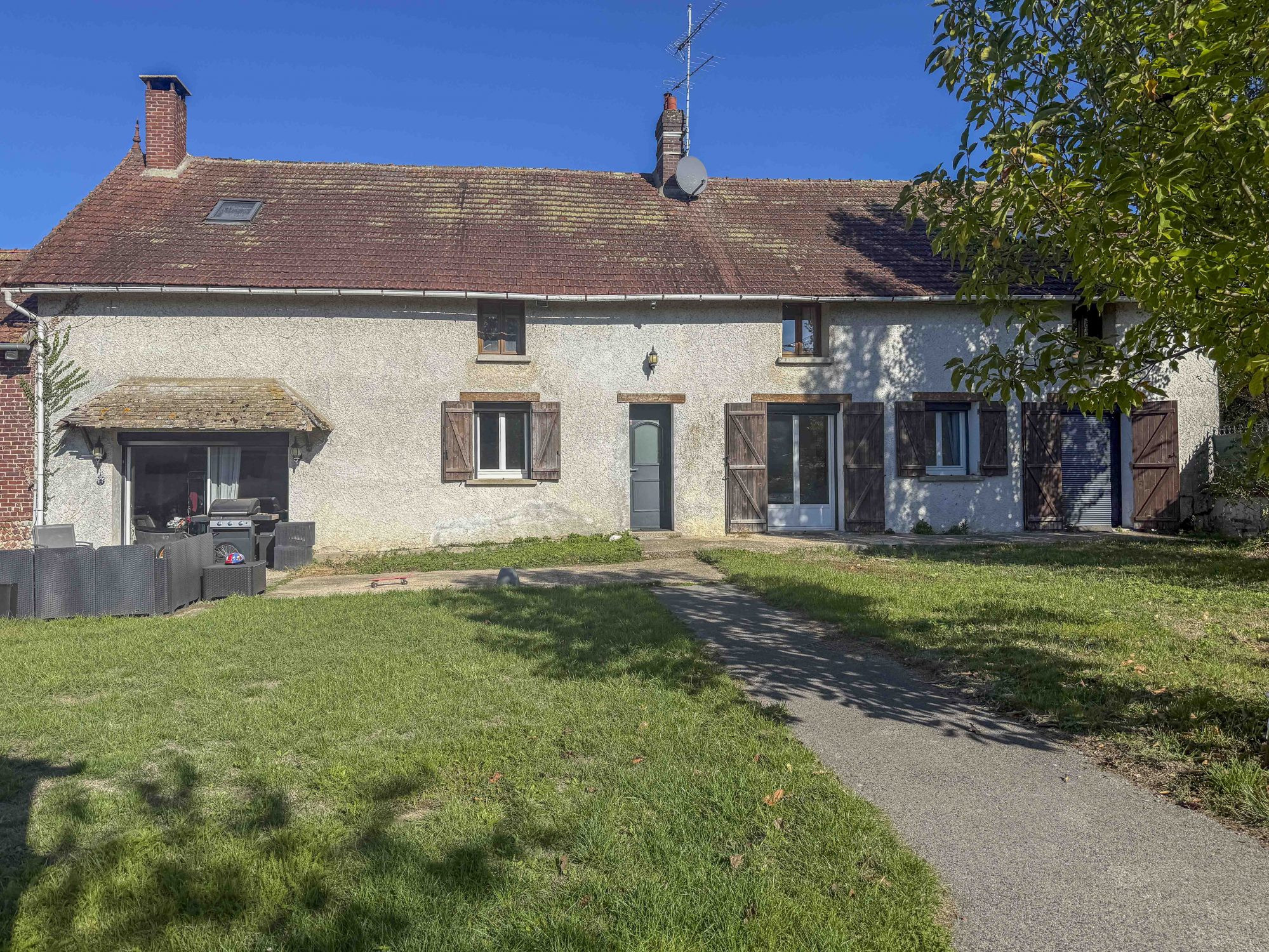 Maison à vendre à Le Mesnil-Théribus, 270 m²