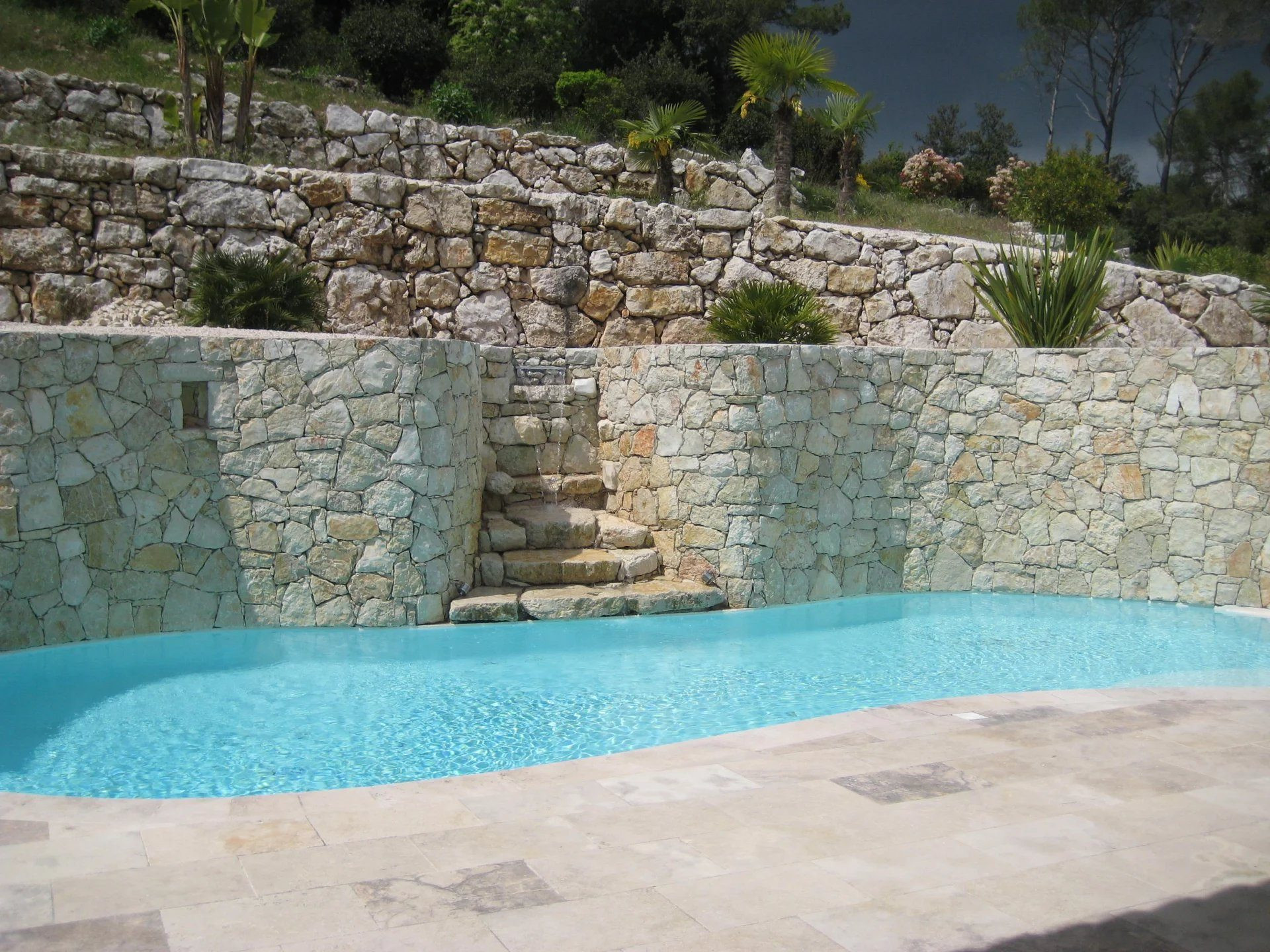 Superb Provençal House in Roquefort les Pins 3