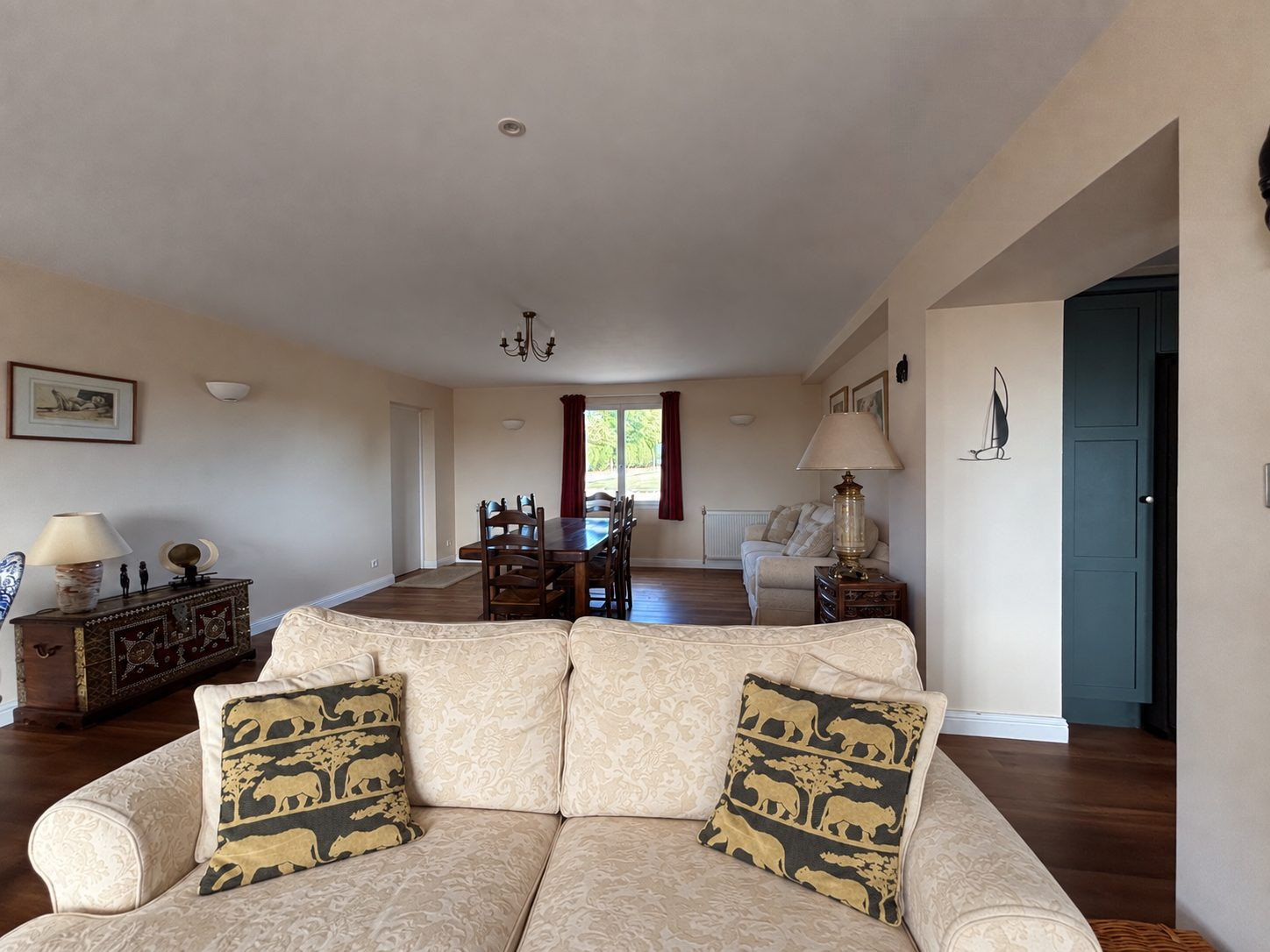 House for sale in Juvigny Val d'Andaine, 433 m²