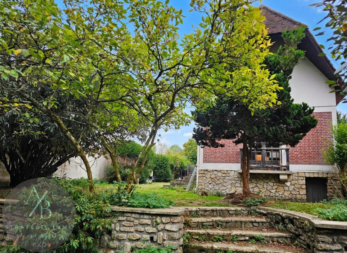 Beau potentiel et volume pour cette maison
