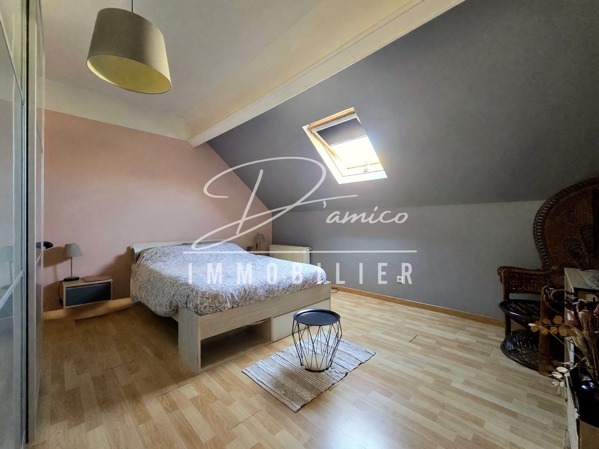 Maison à vendre à Douchy-les-Mines, 75 m²