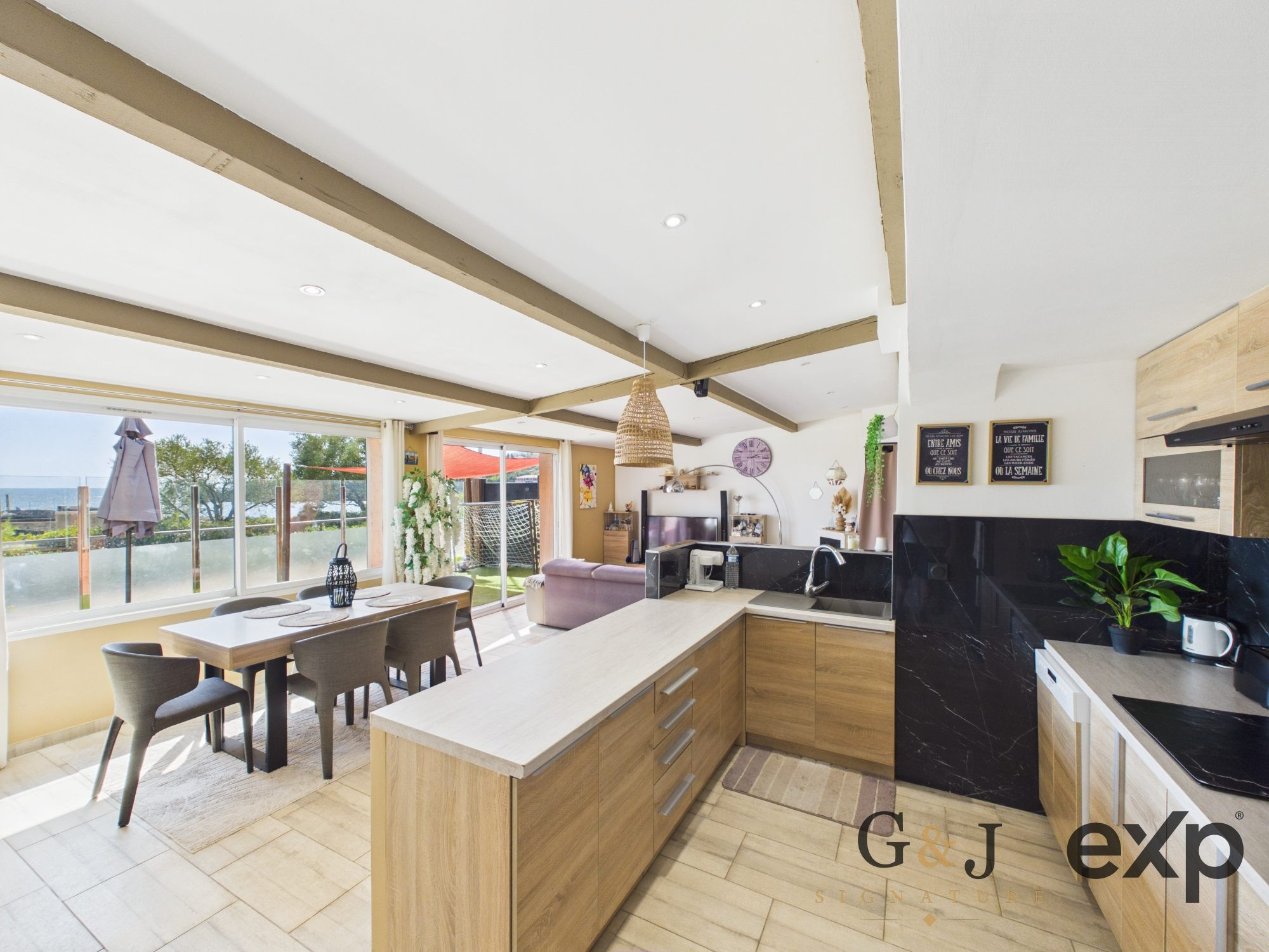Maison for sale in Théoule-sur-Mer, 170 m²