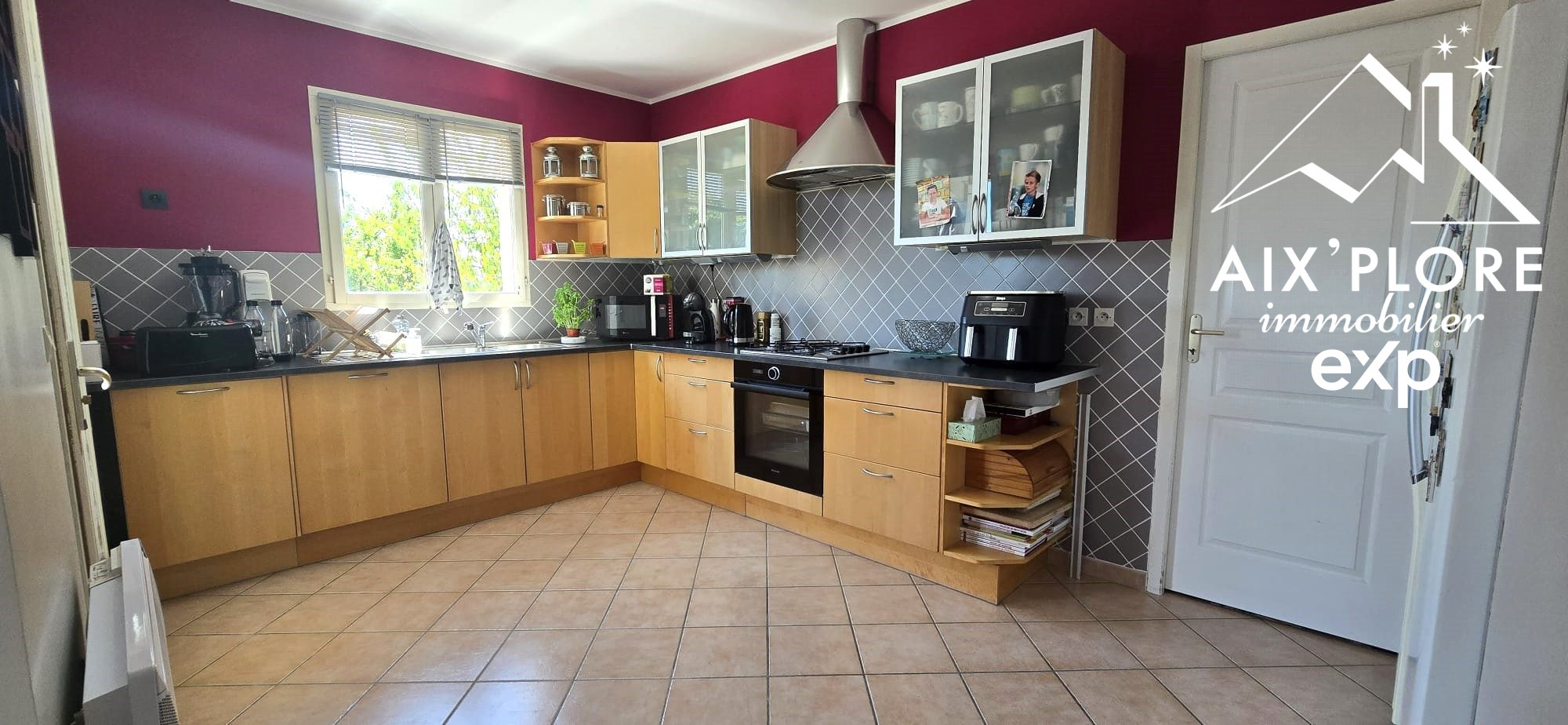 Maison à vendre à Villette-sur-Ain, 110 m²