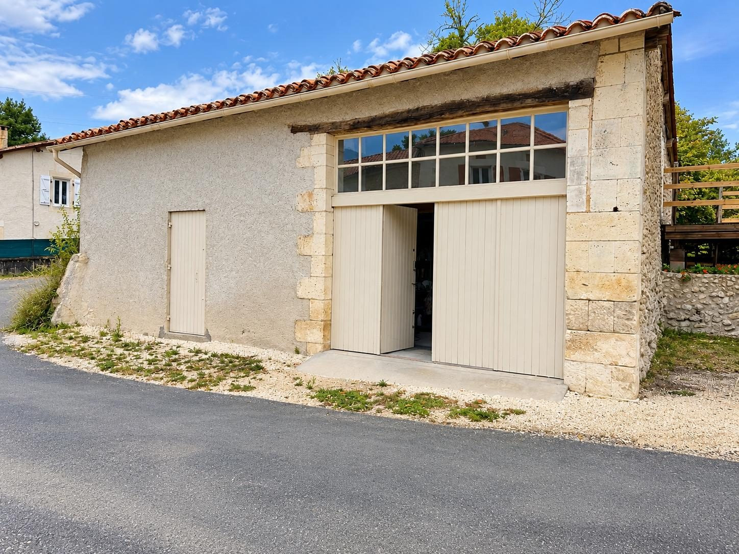 House for sale in Villetoureix, 400 m²