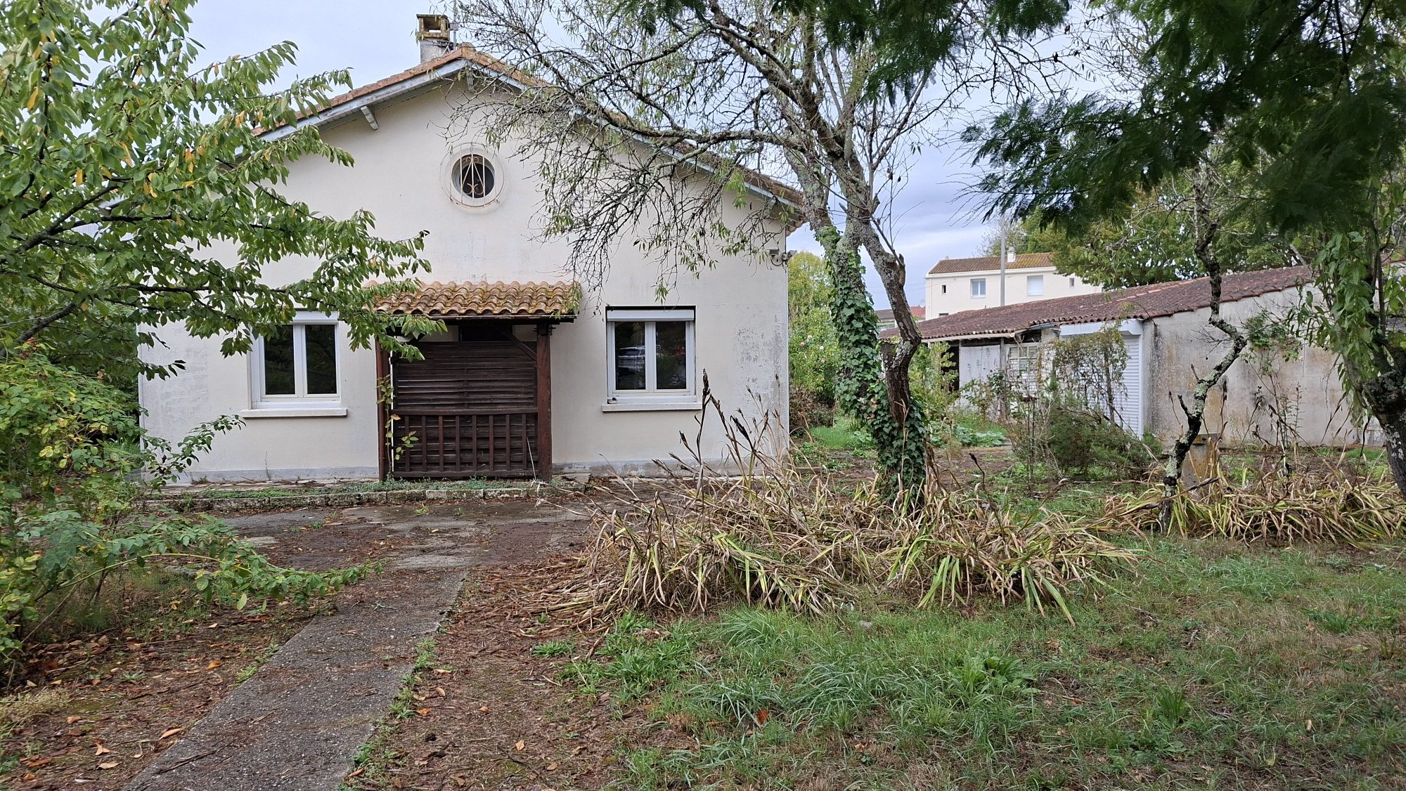 Maison à vendre à Tonnay-Charente, 110 m²