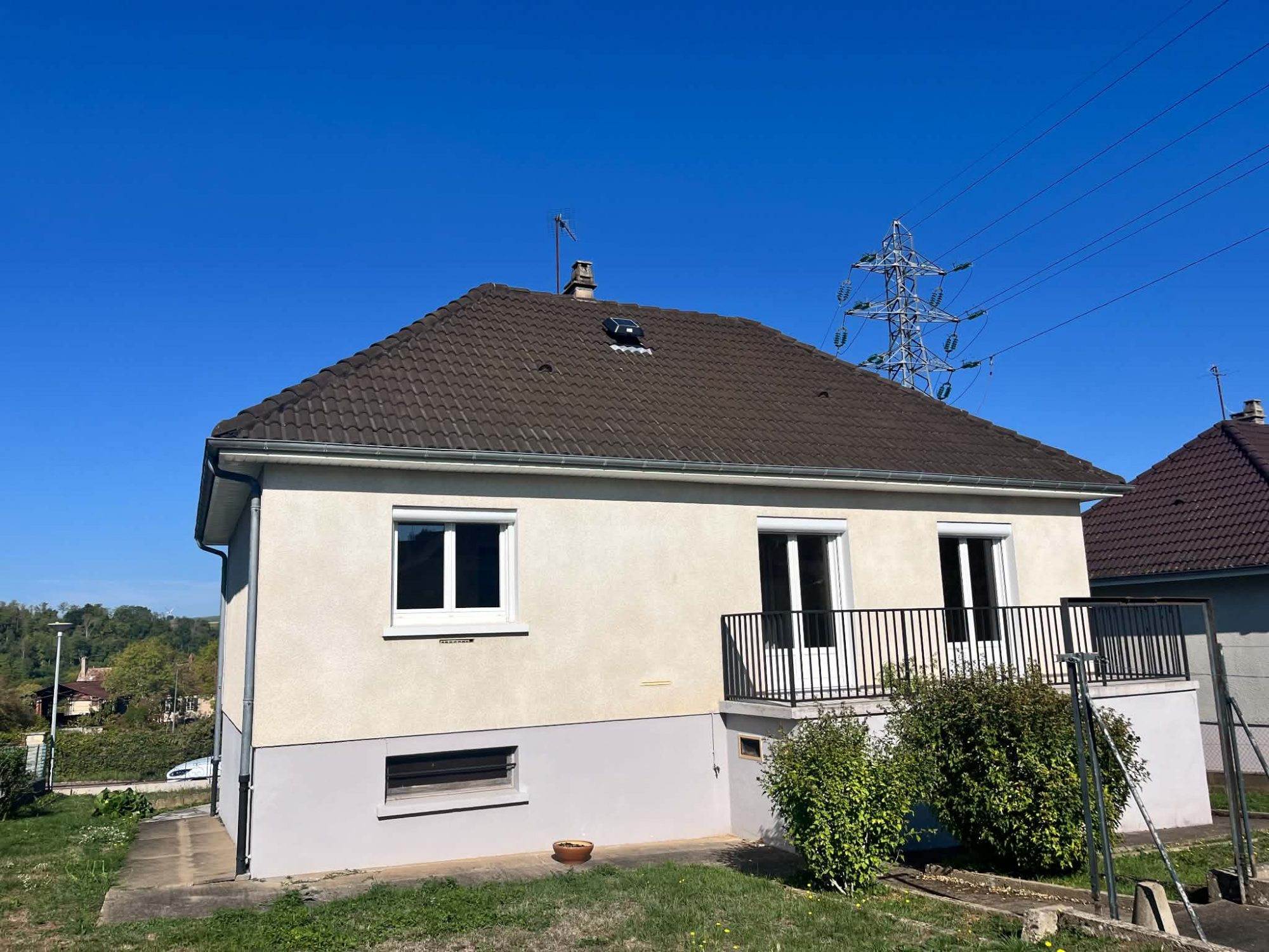 House for sale in Clamecy, 89 m²