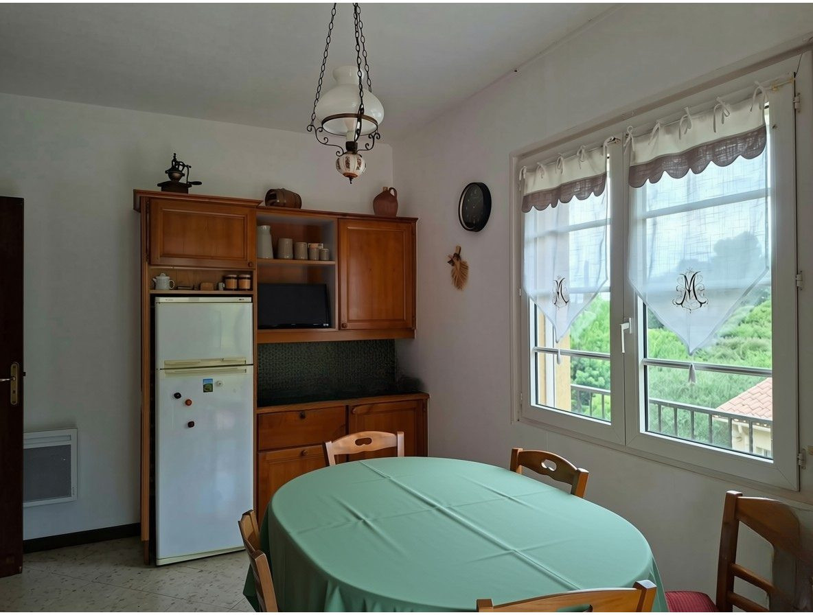 Maison à vendre à Clermont-l'Hérault, 181 m²