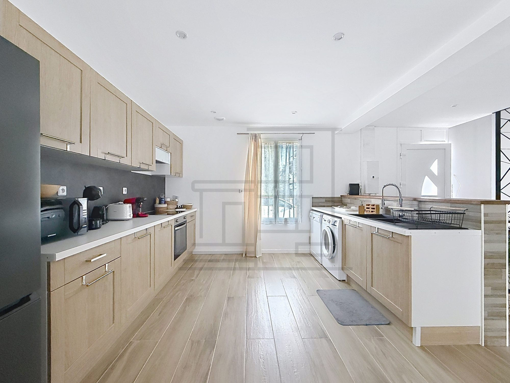 Maison individuelle de 121 m² sur terrain de 1 030 m² - Ronquerolles