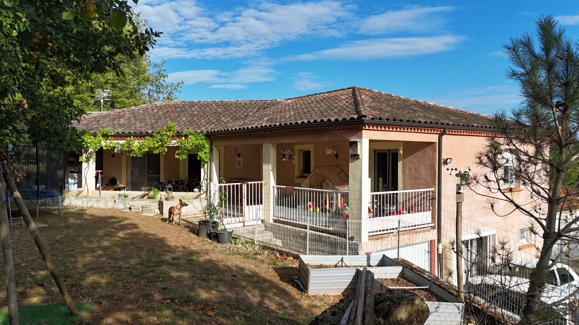 House for sale in Boissières, 197 m²