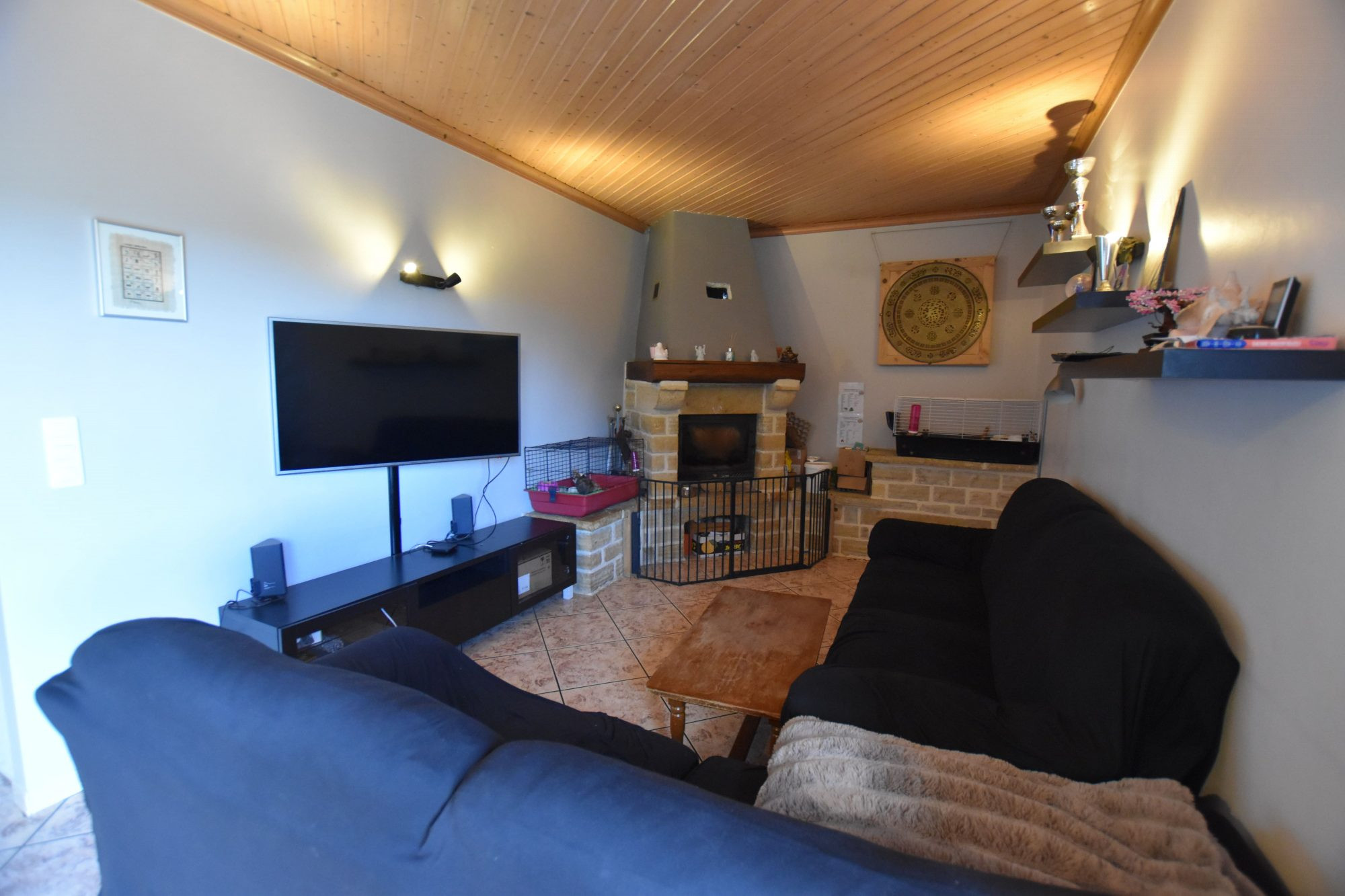 House for sale in Boissières, 197 m²