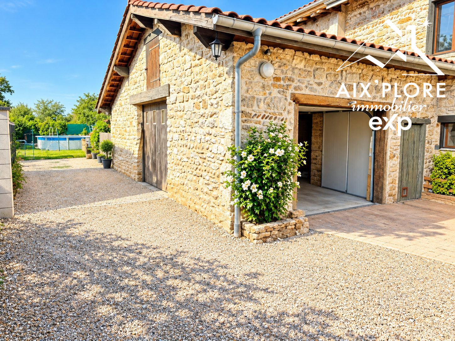 House for sale in Saint-Martin-du-Mont, 145 m²