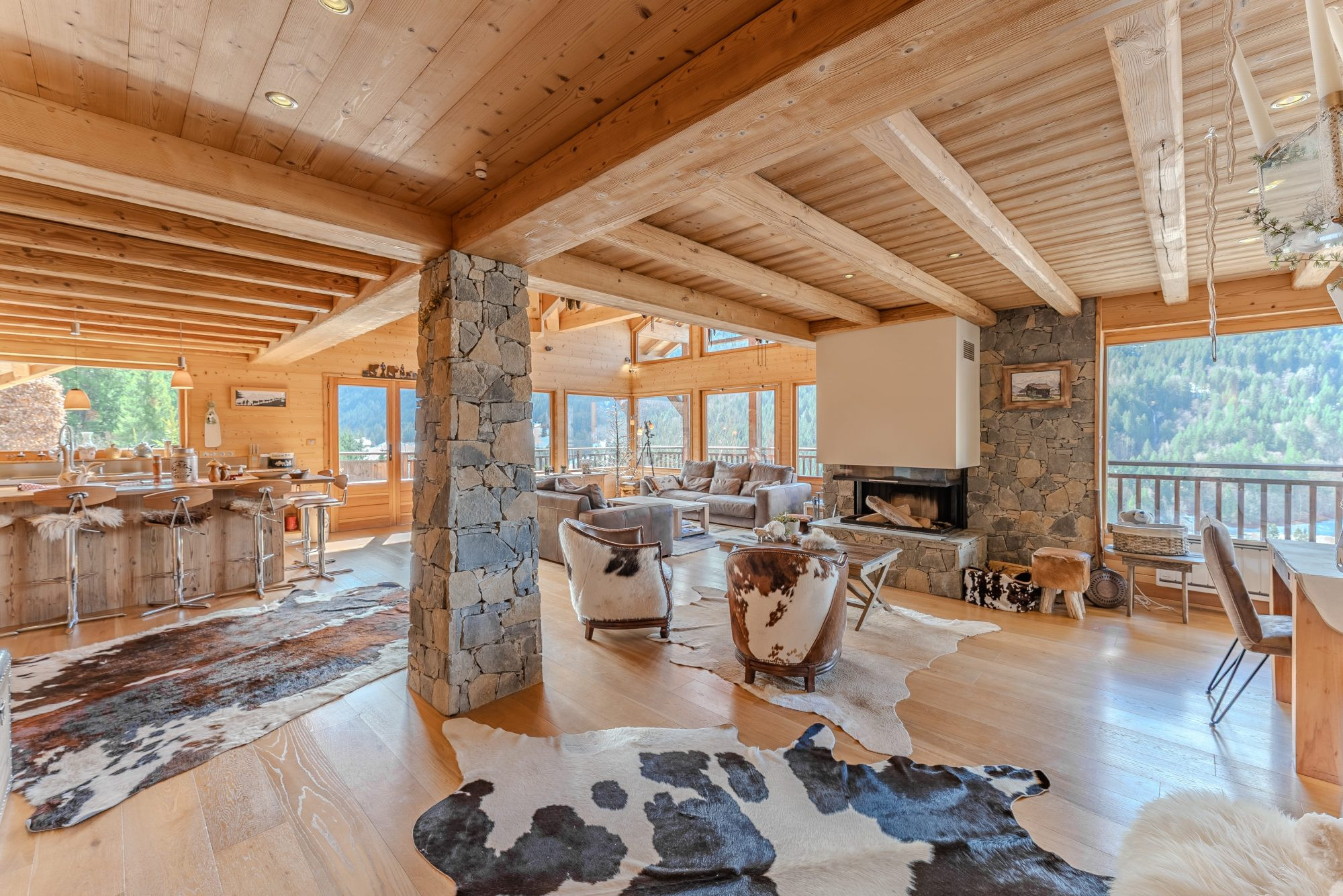 Maison à vendre à La Chapelle-d'Abondance, 301 m²
